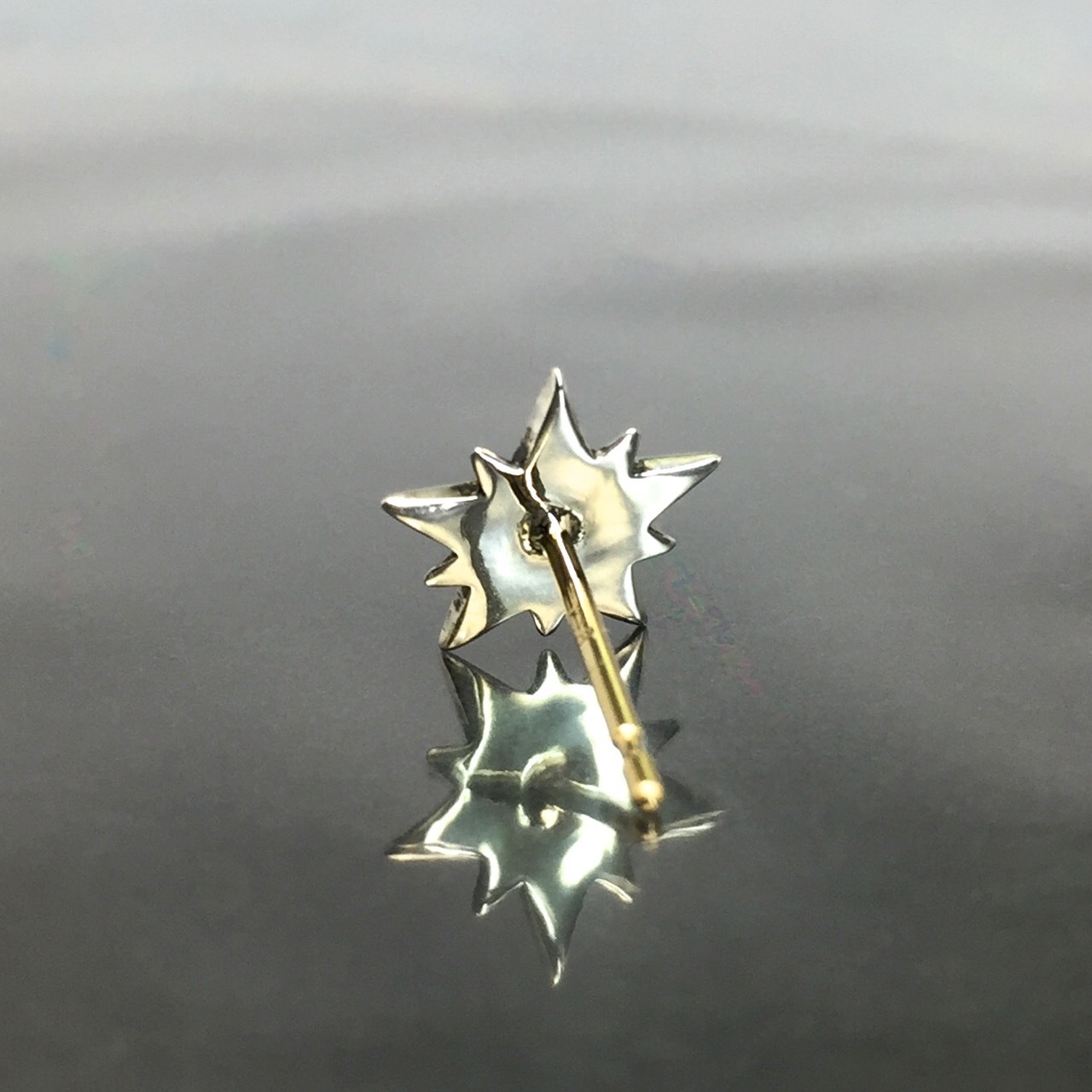 10P STAR STUD with RUBY / 10ピークス スターピアス・ルビー