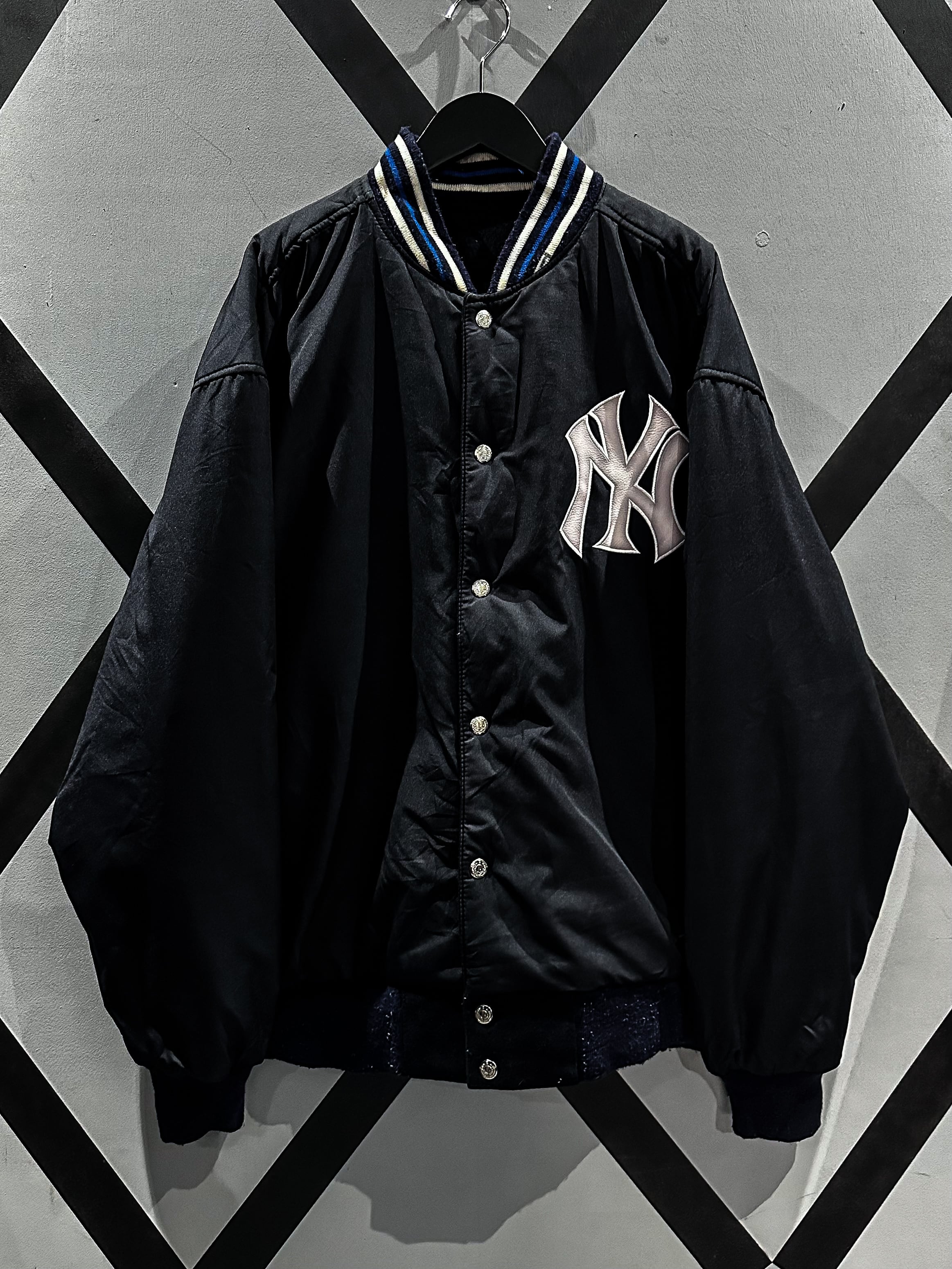 New York Yankees フルジップジャケット 黒 X VINTAGE】