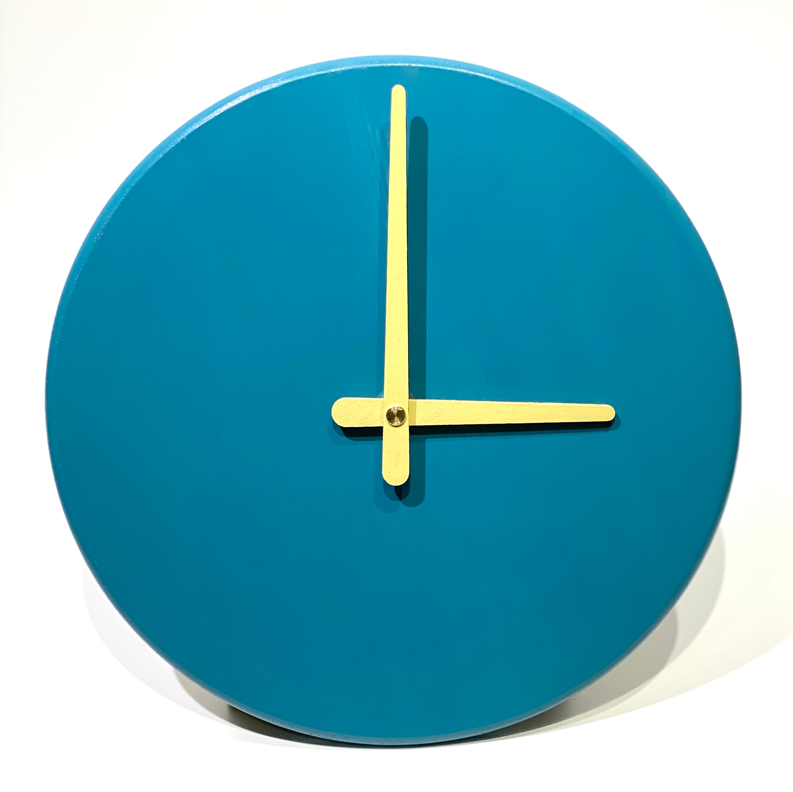 デザインクロック【選べるカラー針】シンプル掛け時計 ベースカラー