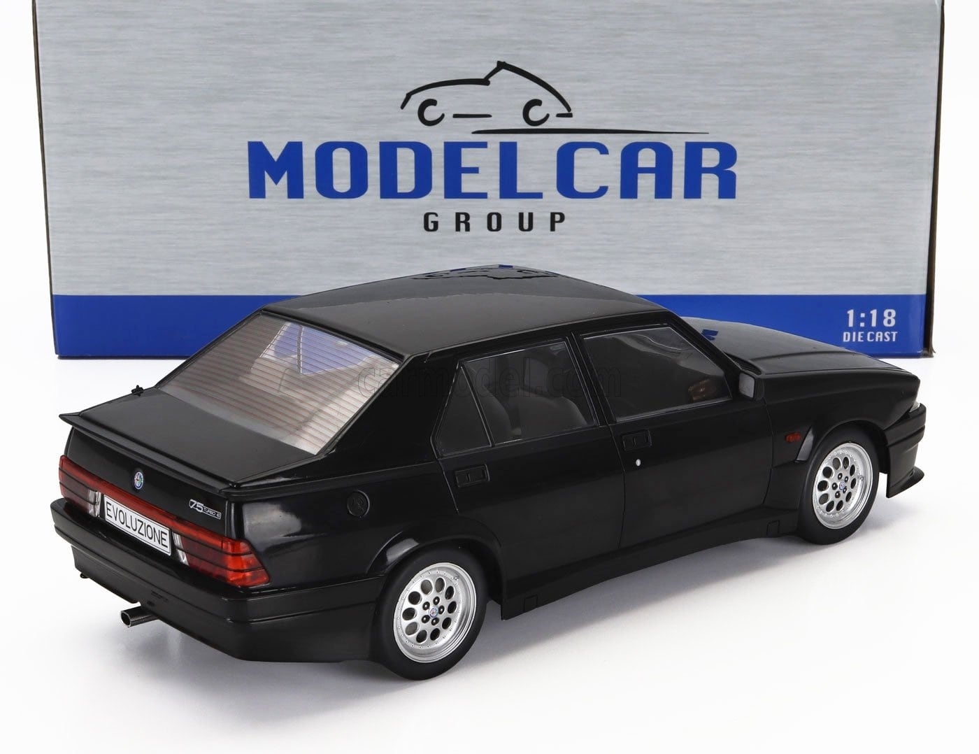 MCG 1/18 アルファロメオ75 ターボ エボルツィオーネ 1987 レッド ミニカー 1/18 アルファロメオ 75 MCG 1/18 ALFA ROMEO 75 TURBO