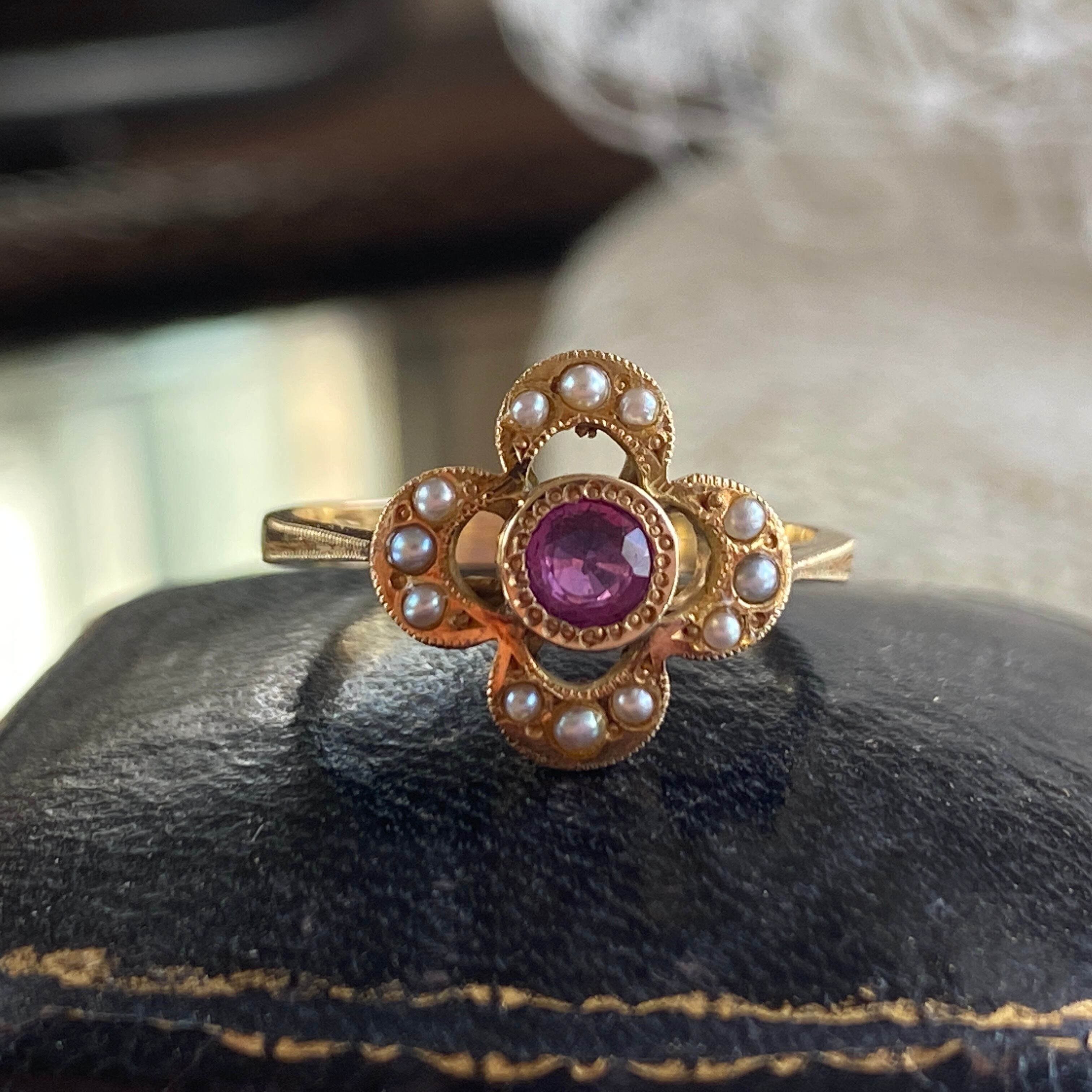ヴィンテージ 18金天然ルビーに芥子パールお花リング