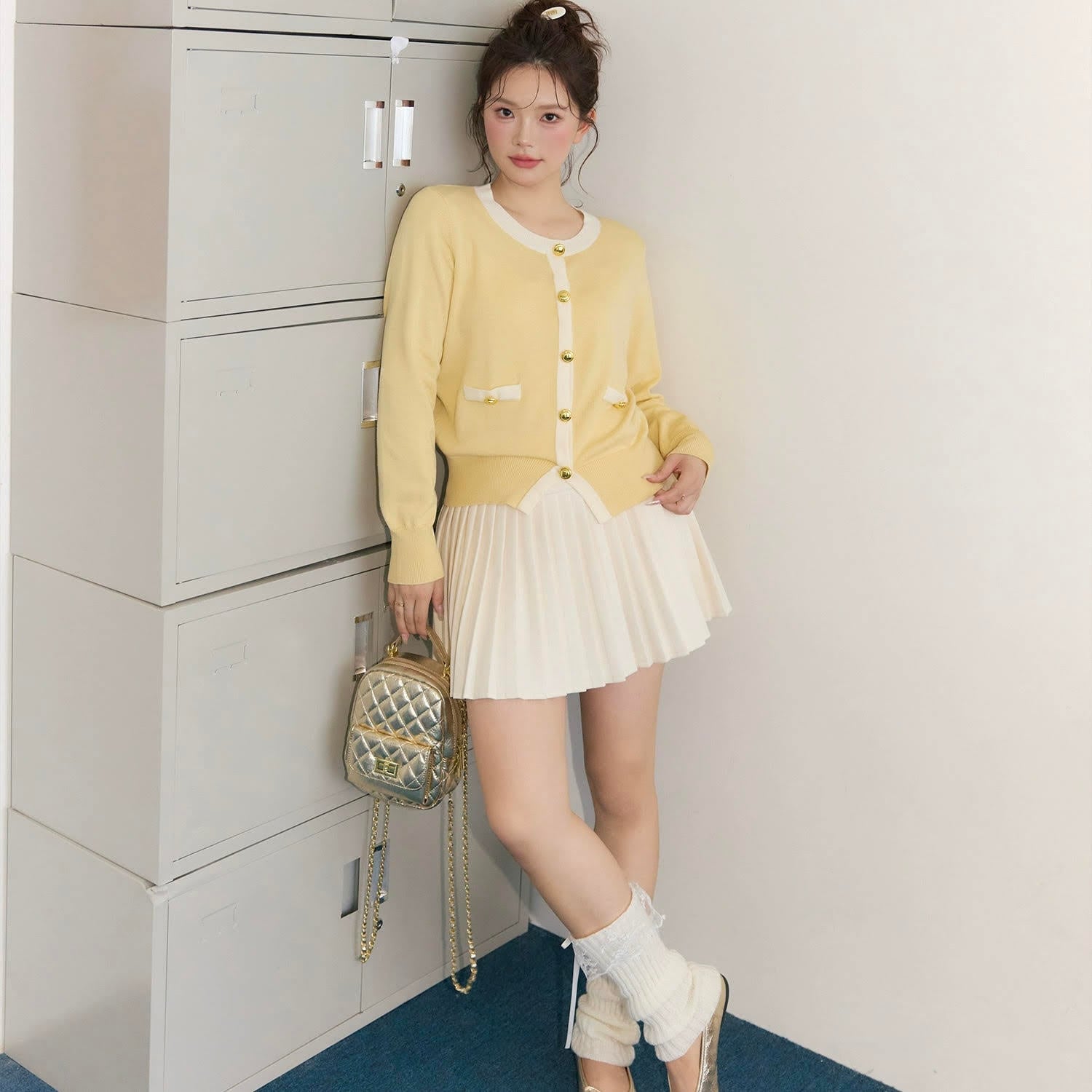 美品】MIU MIU 膝丈スカート フレア グリーン 38 M MiuMiu 美品】MIU MIU 膝丈スカート フレア グリーン 38 M MiuMiu