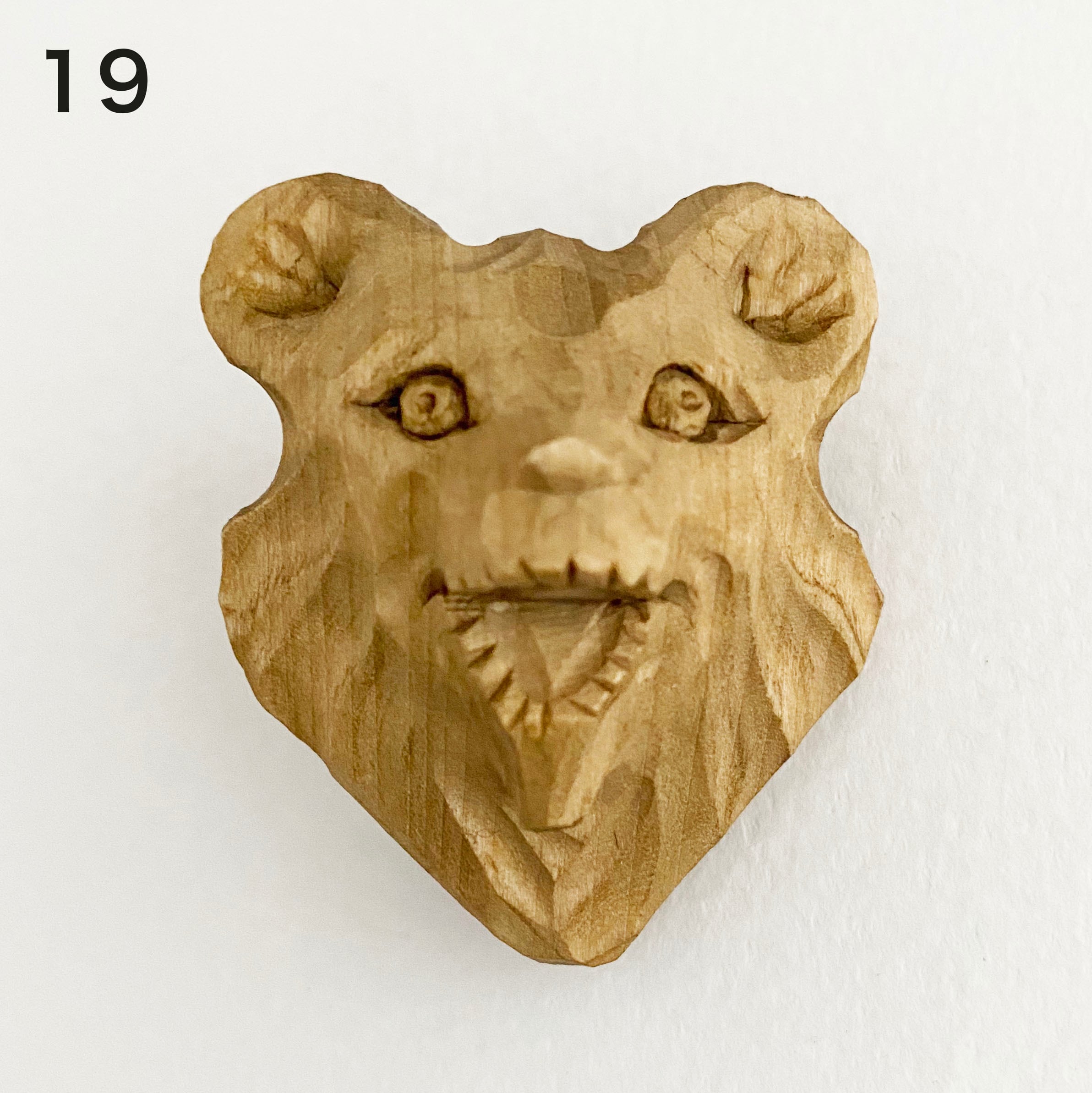 熊のループタイ / 小（ボゴロツコエ産） | kokeshka