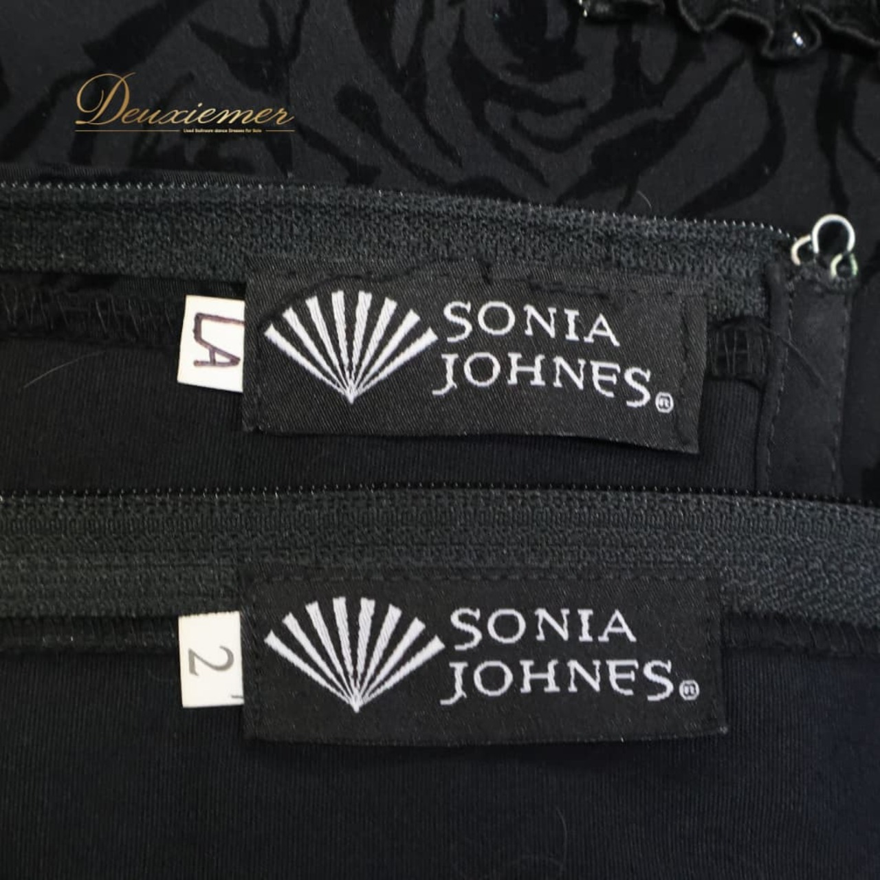 フラメンコ 衣装 SONIA JOHNES ソニアジョーンズ ツーピース セットアップ 上下セット ブラック系 黒 水玉 ボランテ フリル 薔薇 ダンス パーティ 発表会 長袖 ボランテスカート 薔薇柄 水玉柄 ステージ衣装 発表会衣装 舞台衣装 ダンス衣装