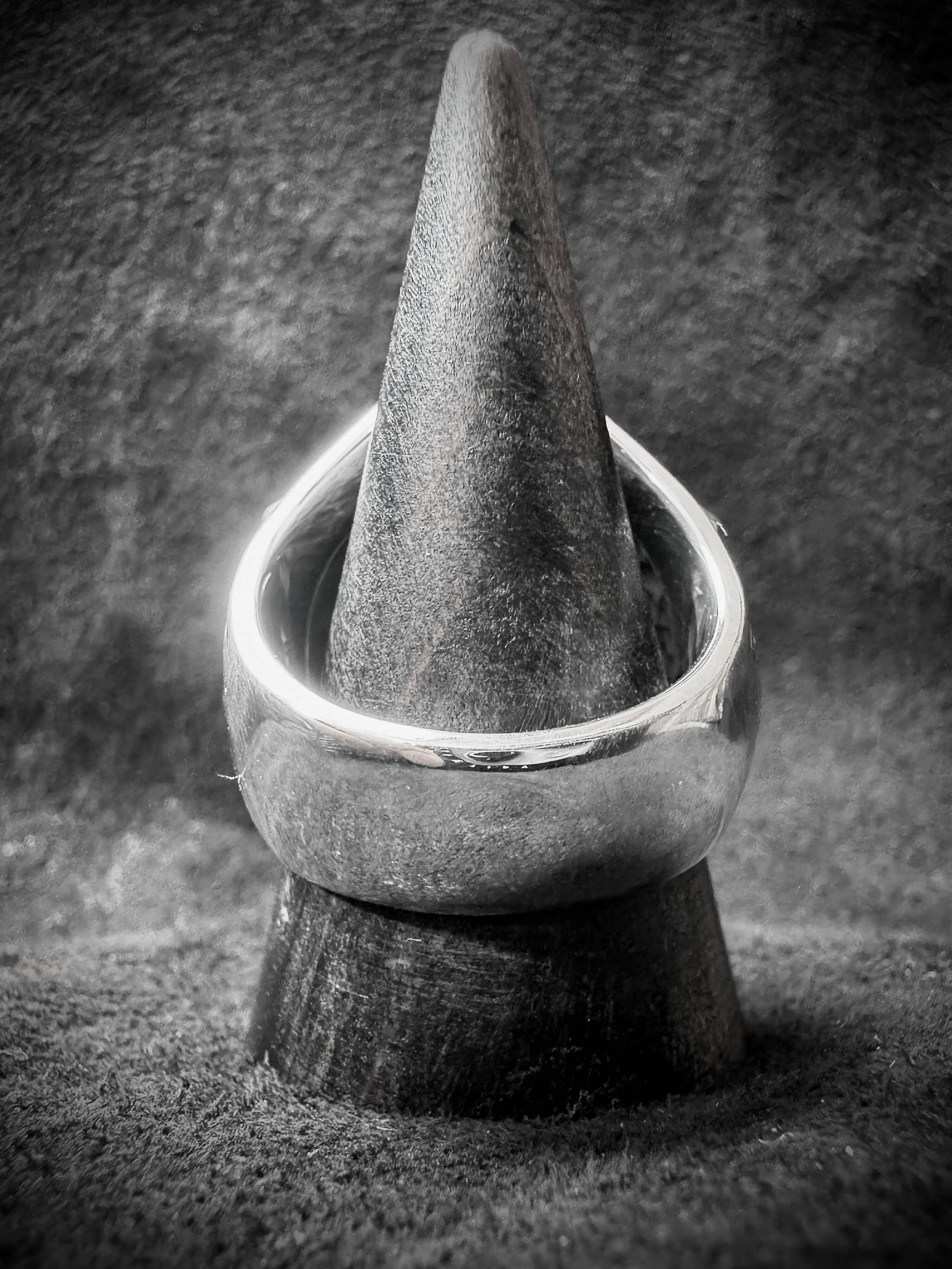 Ravish Rucy Rucy Cross Ring ルーシークロスリング | Gift Rover