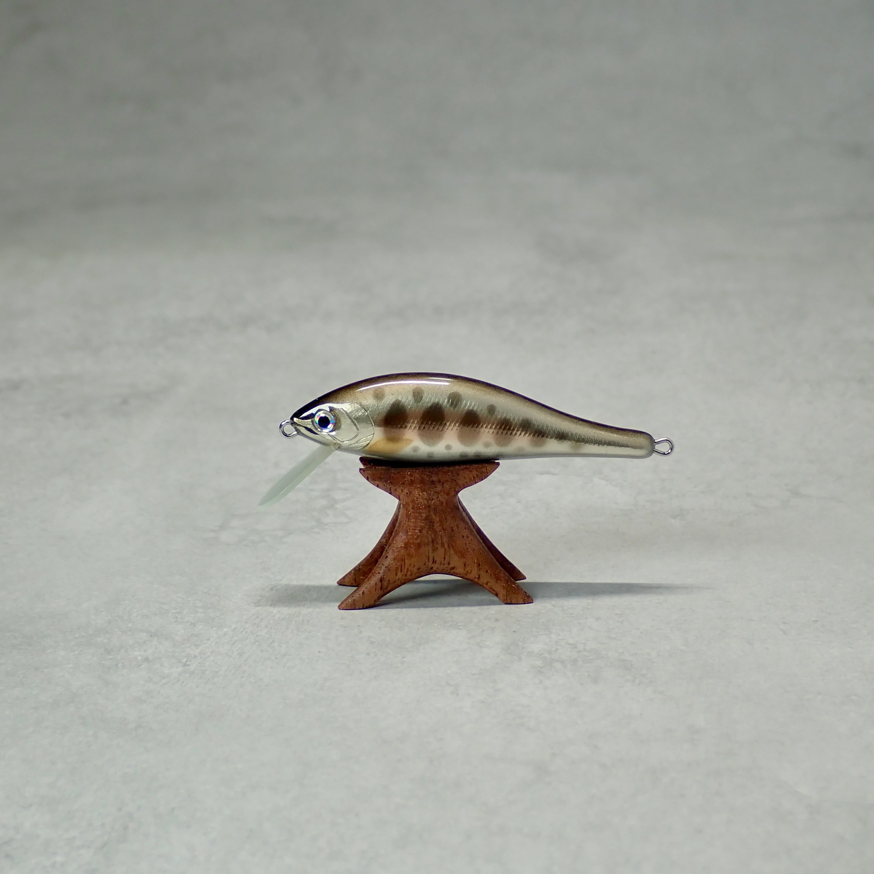 スローシンキング (50mm / 3.2g)