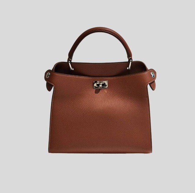 michino Paris ルテス mini ゴールド