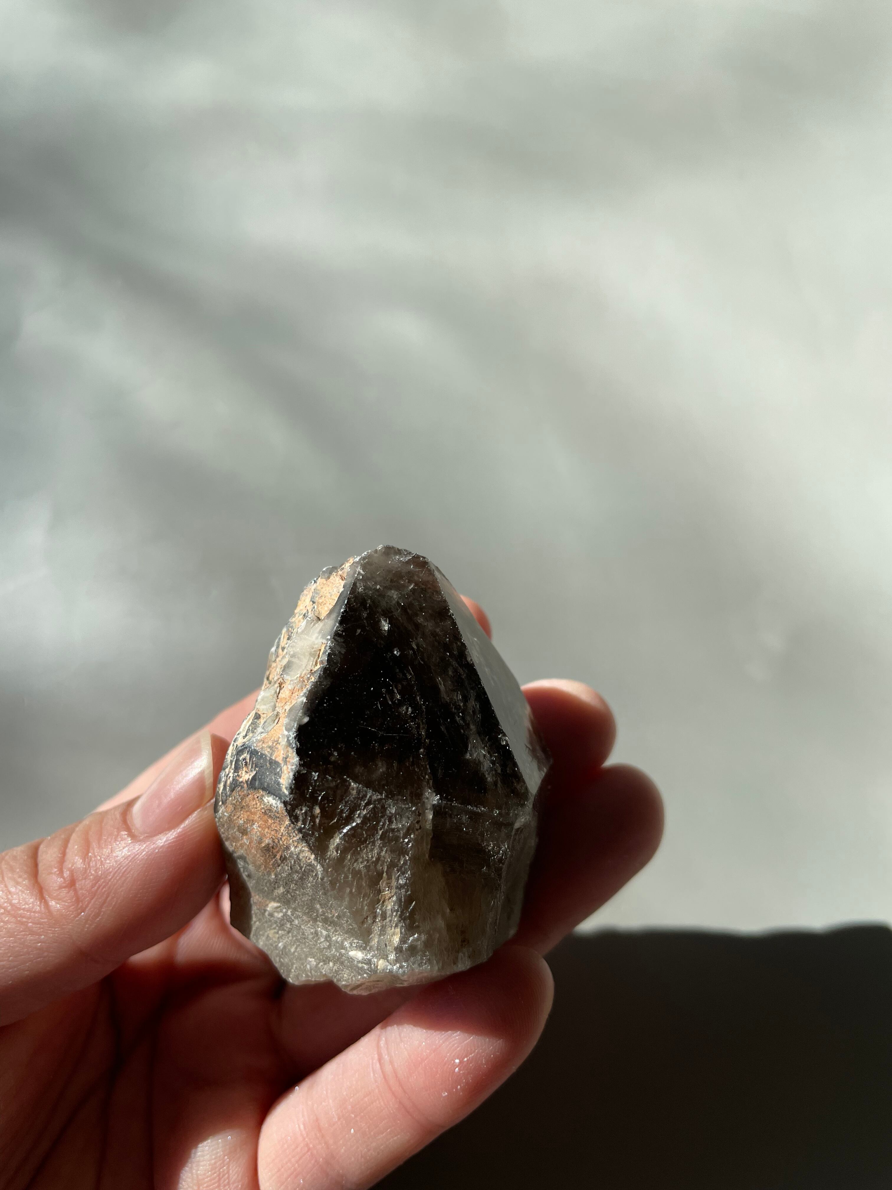 パキスタン　ギルギット　スカルドゥ産　スモーキークォーツ