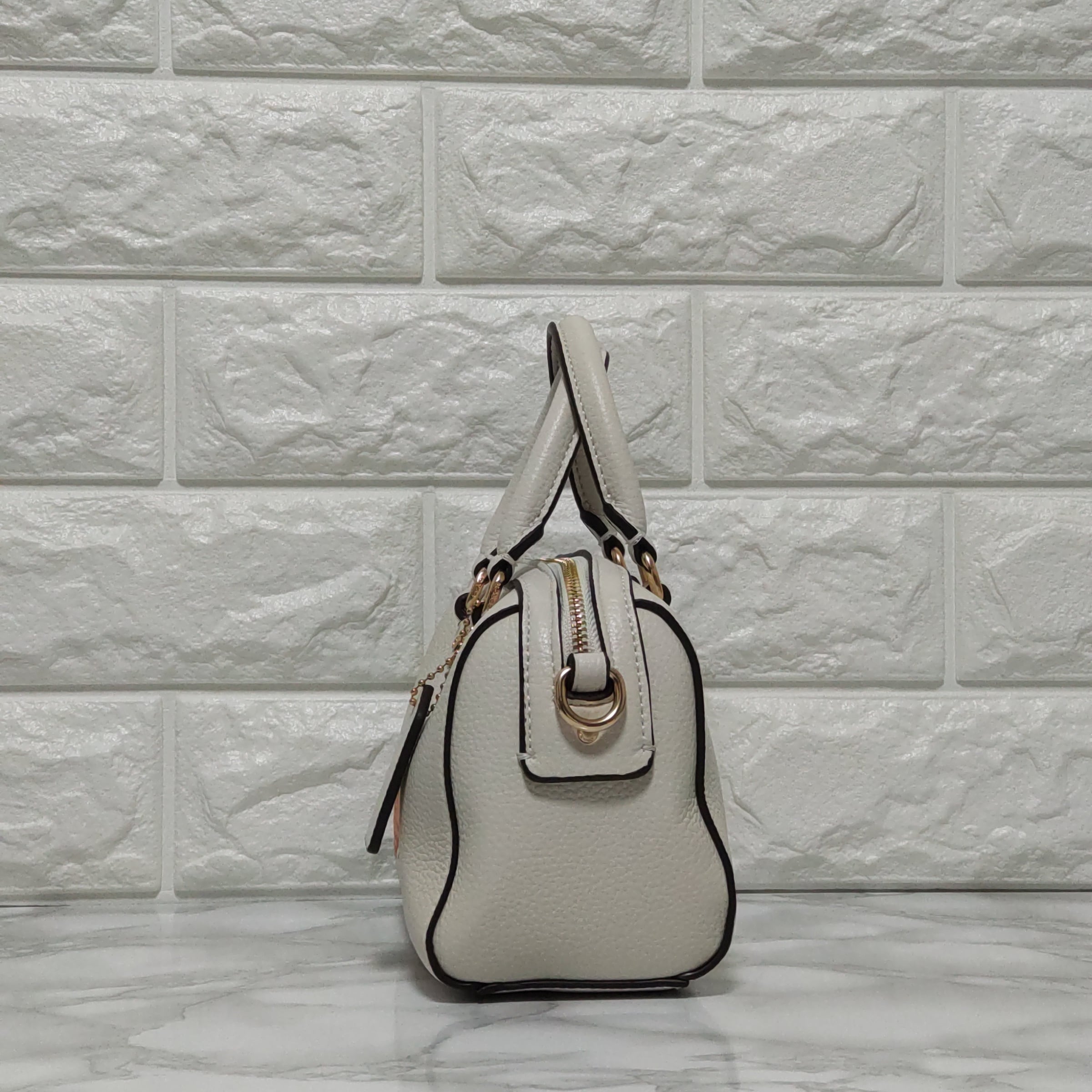 COACH コーチ ダンシング キトゥン ミニ ローワン サッチェル  