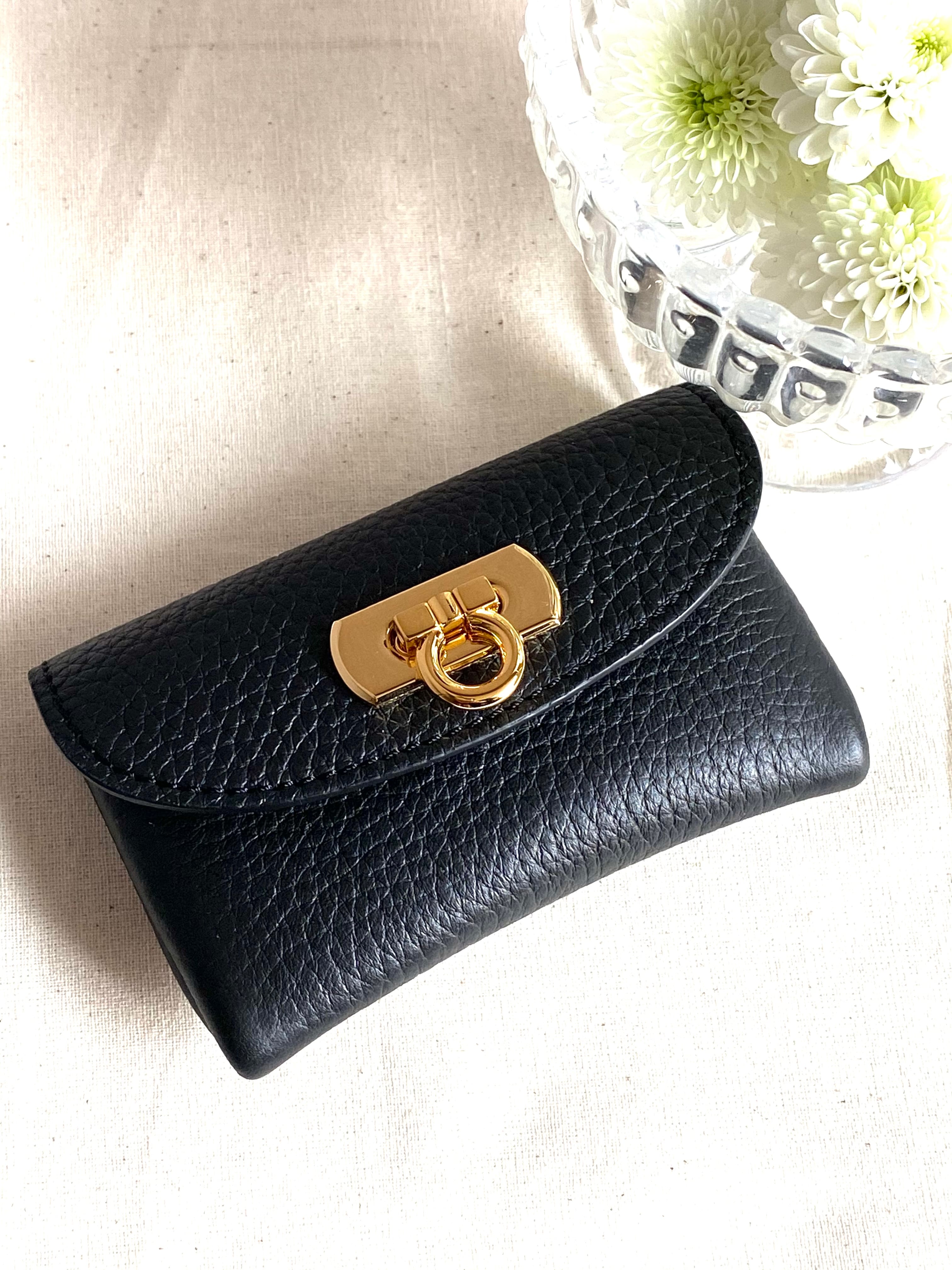 エリム フラップ式ミニ財布 ブラック | 【ESTOIRE】世界のトップメゾン