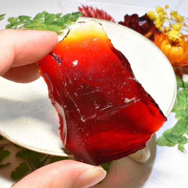 シエラネバダ産 アンダラクリスタル原石 ダークレッド&イエローバイカラー