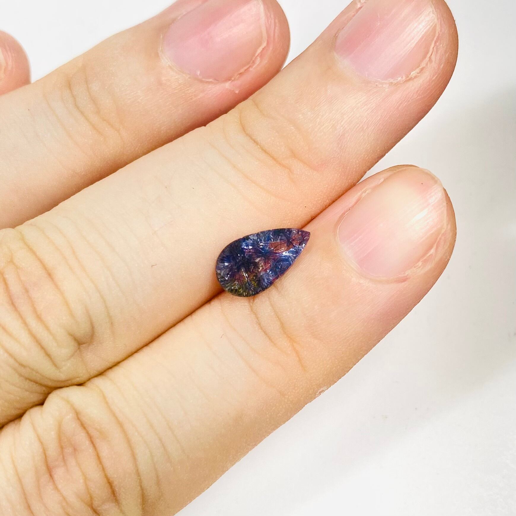 ダークでカッコいいデュモルチェライトインクオーツ