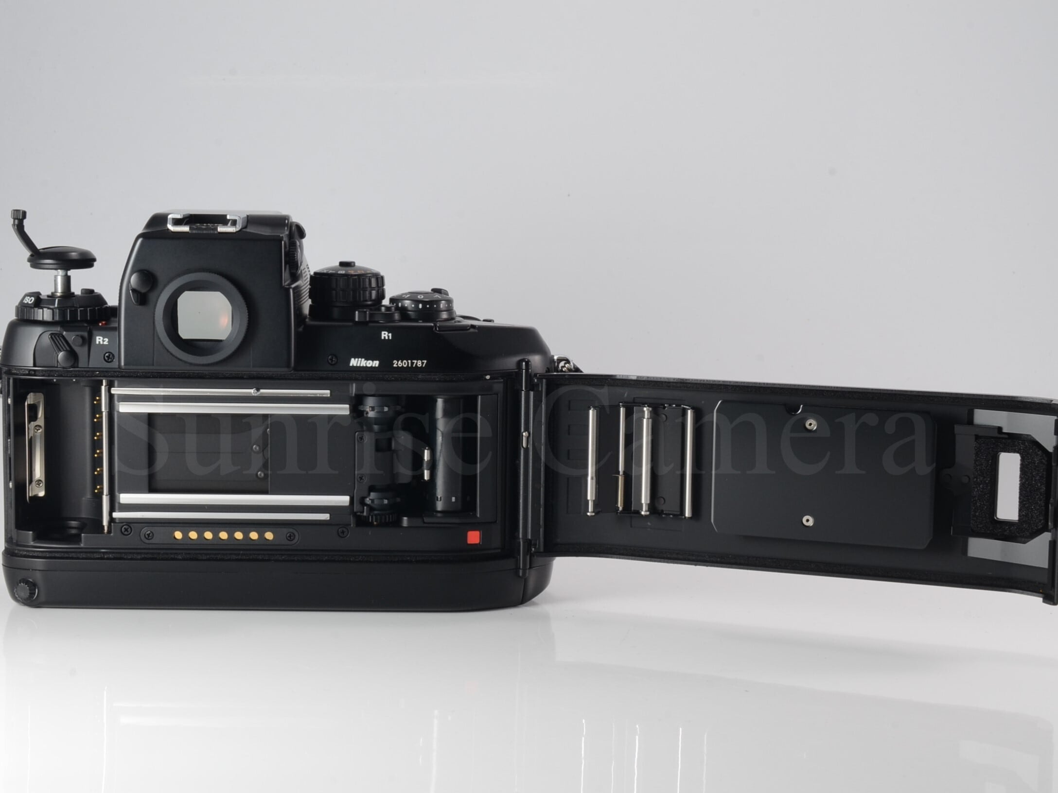 Nikon F4 ボディ 方眼マットスクリーン（E） / マットスクリーン（B