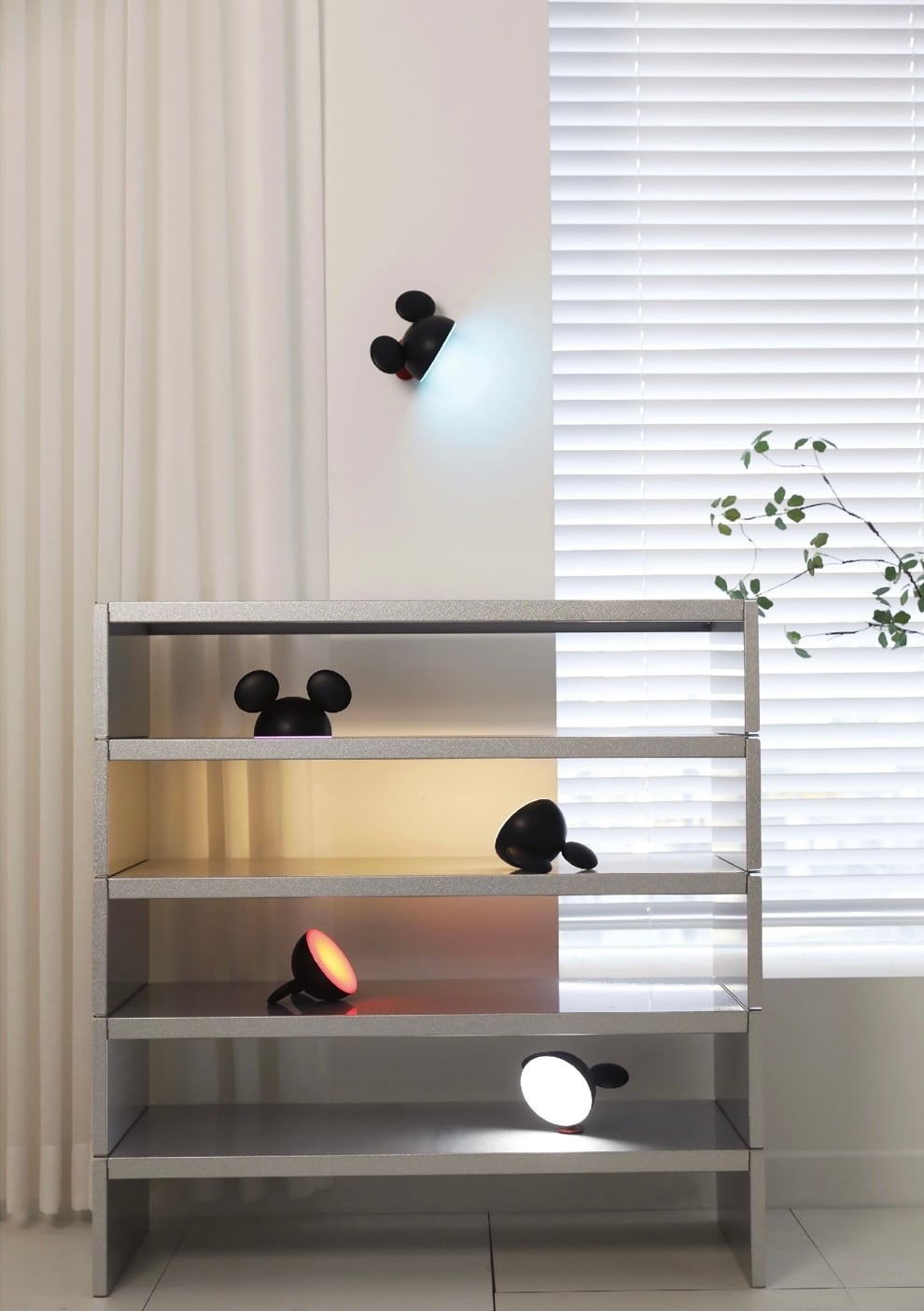 Disney公式ライセンス】mickey magnetic portable light / ディズニー