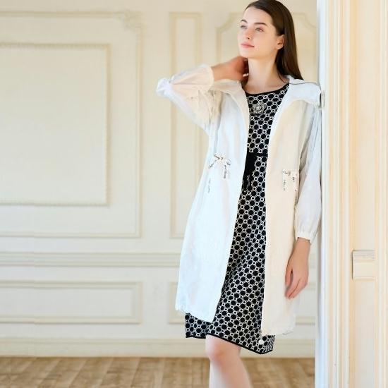 22年春夏入荷 スーパービューティー Super Beauty 花柄ジャガード半袖 ニットワンピース ブラック Ll 44 大人かわいい服 Gold Smith