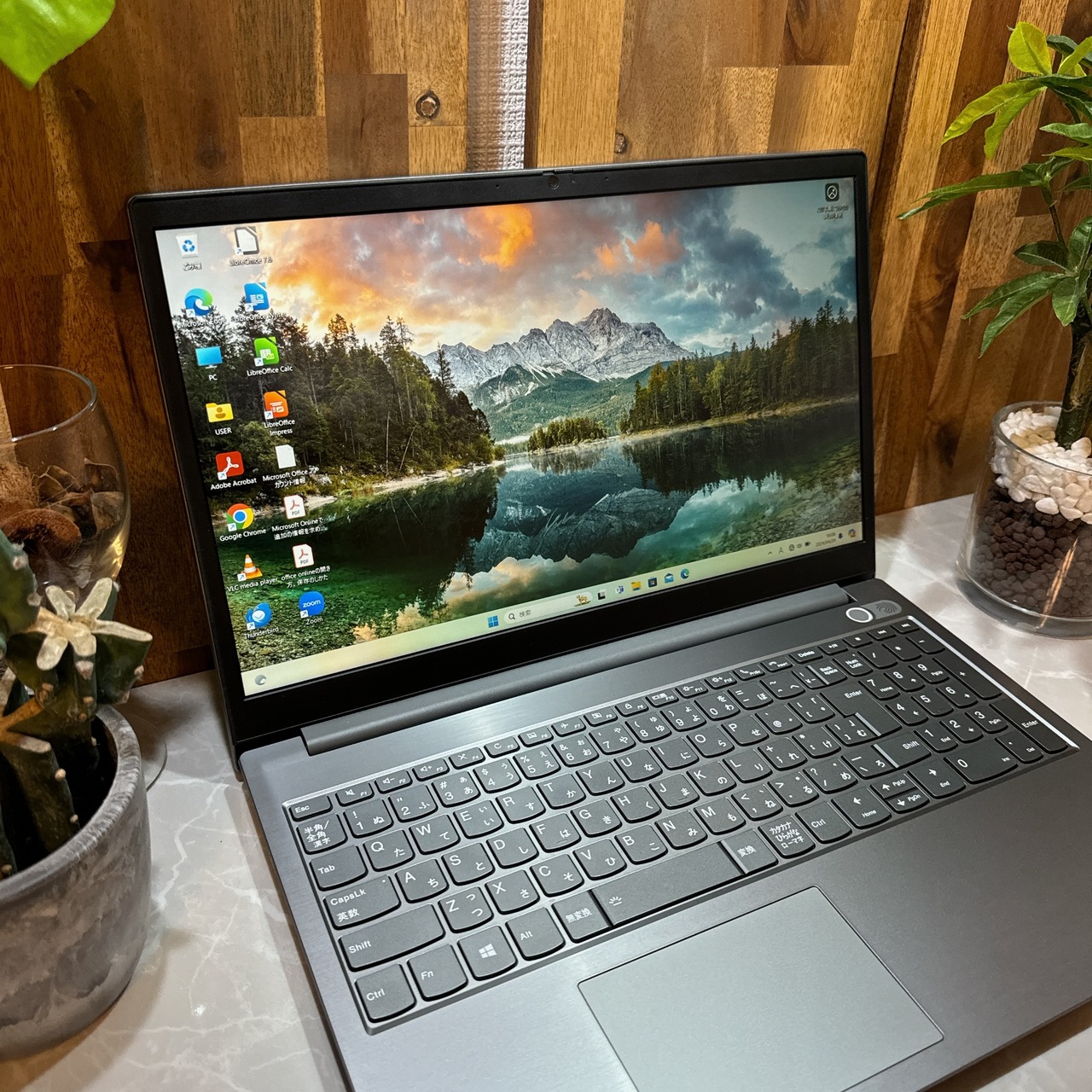 美品】Lenovo ThinkBook 15-IIL☘️i5第10世代☘️メモ8G | ほんぽくんのPC