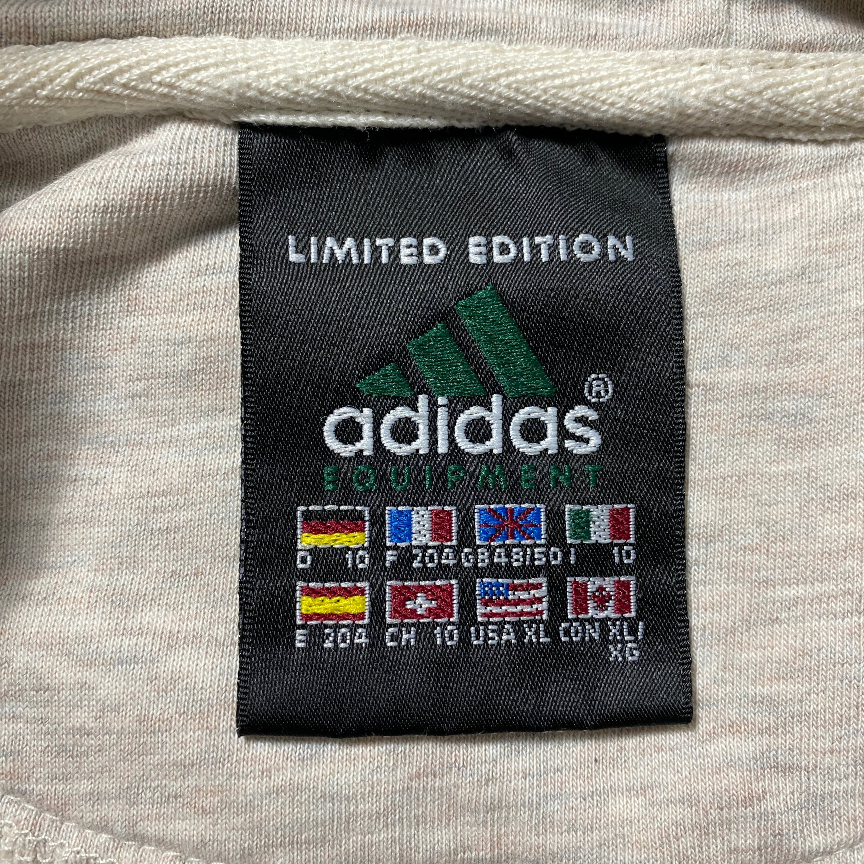 90's adidas equipment アディダス エキップメント 刺繍パフォーマンス