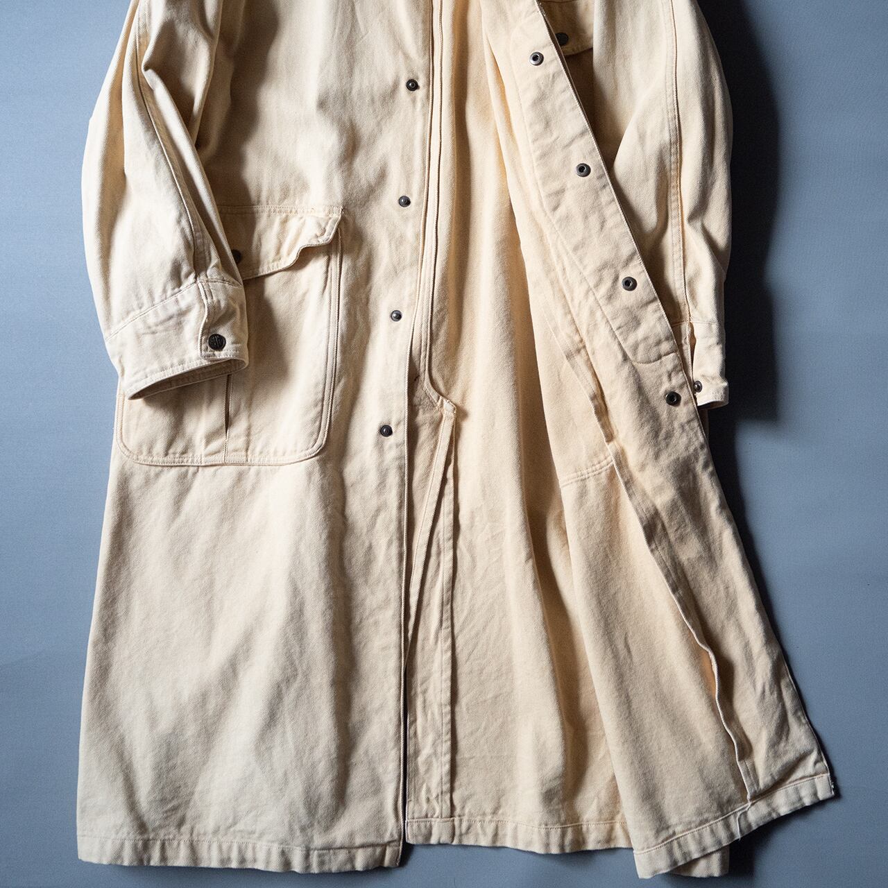 ジャケット・アウター \