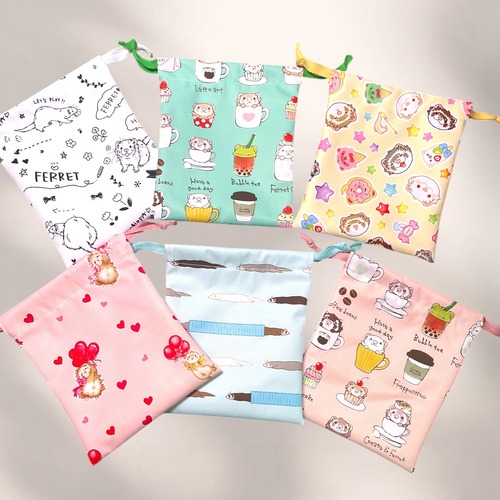 ポーチ　小物入れ　巾着