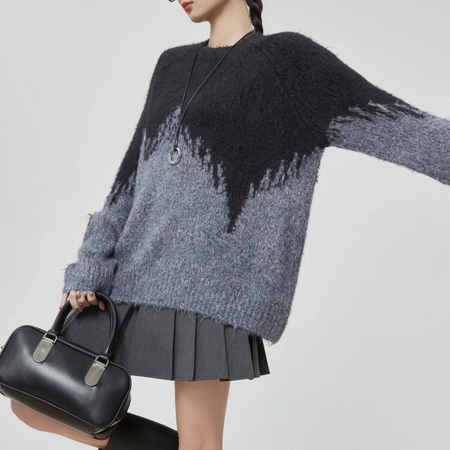 Gradient fuzzy knit top C1433