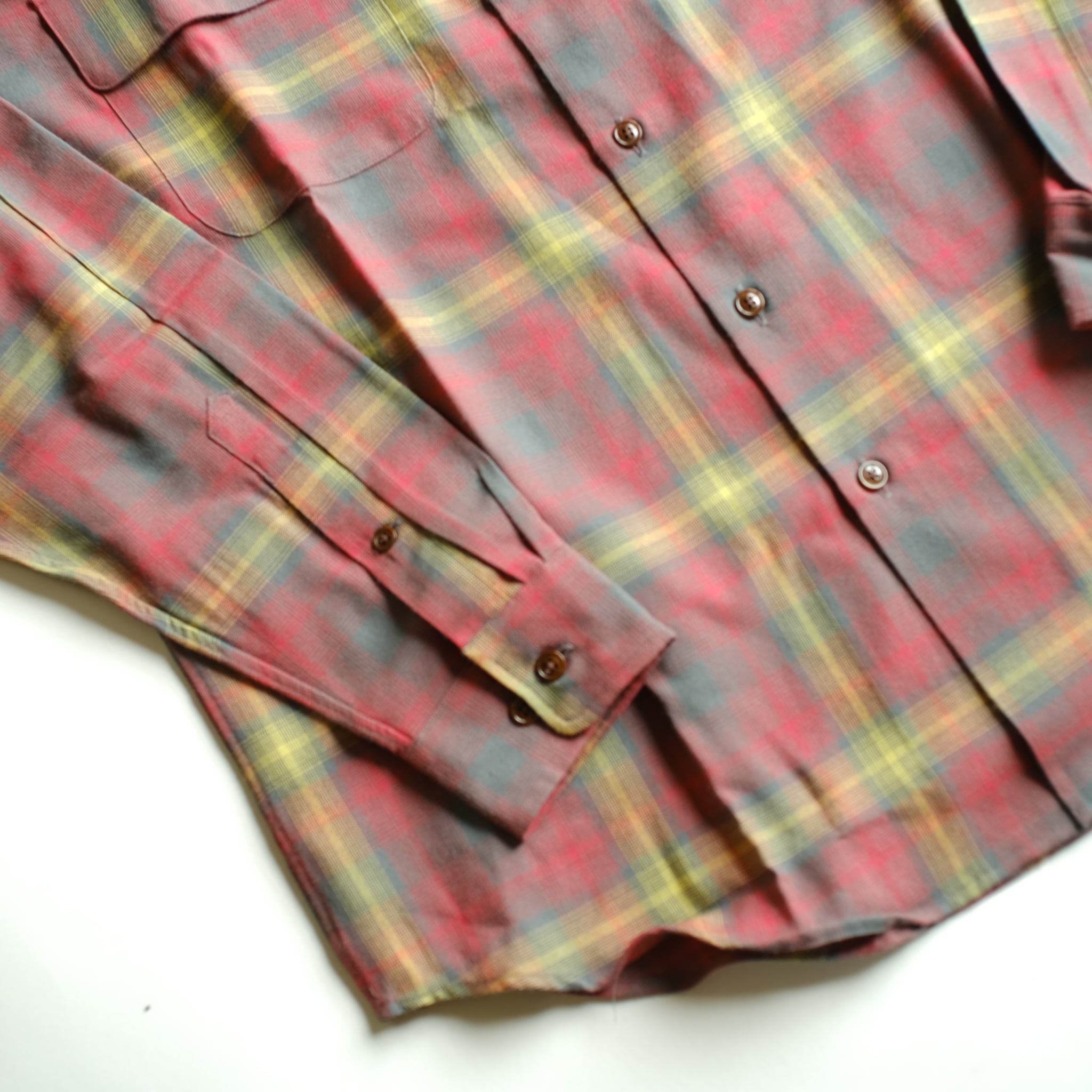 Brown by 2tacs / B34-S001 