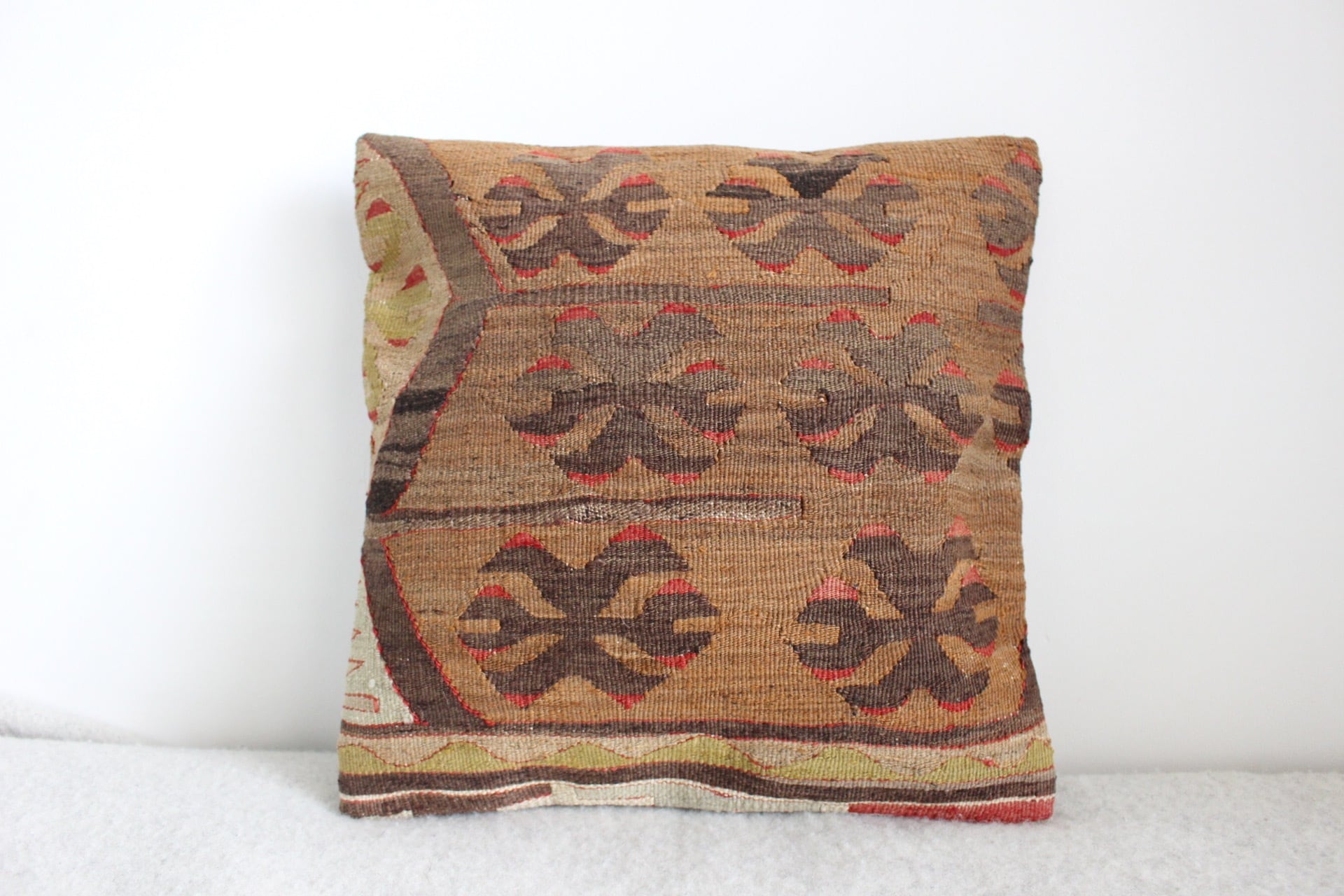 狼の口 茶系シックなオールドキリムカバー | キリム923