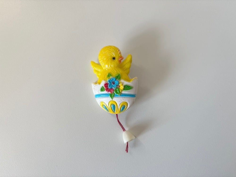 羽の動くブローチ / ひよこ