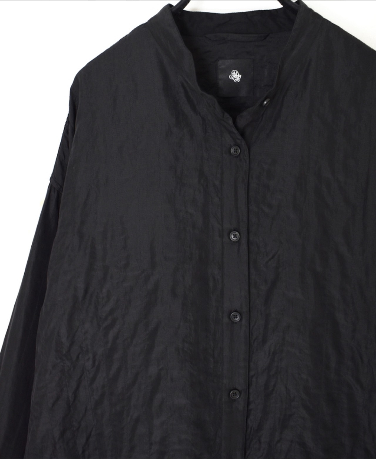 11月中旬入荷予定：maison de soil (メゾンドソイル) STITCHED BANGALORE SILK PLAIN BANDED COLLAR SHIRT