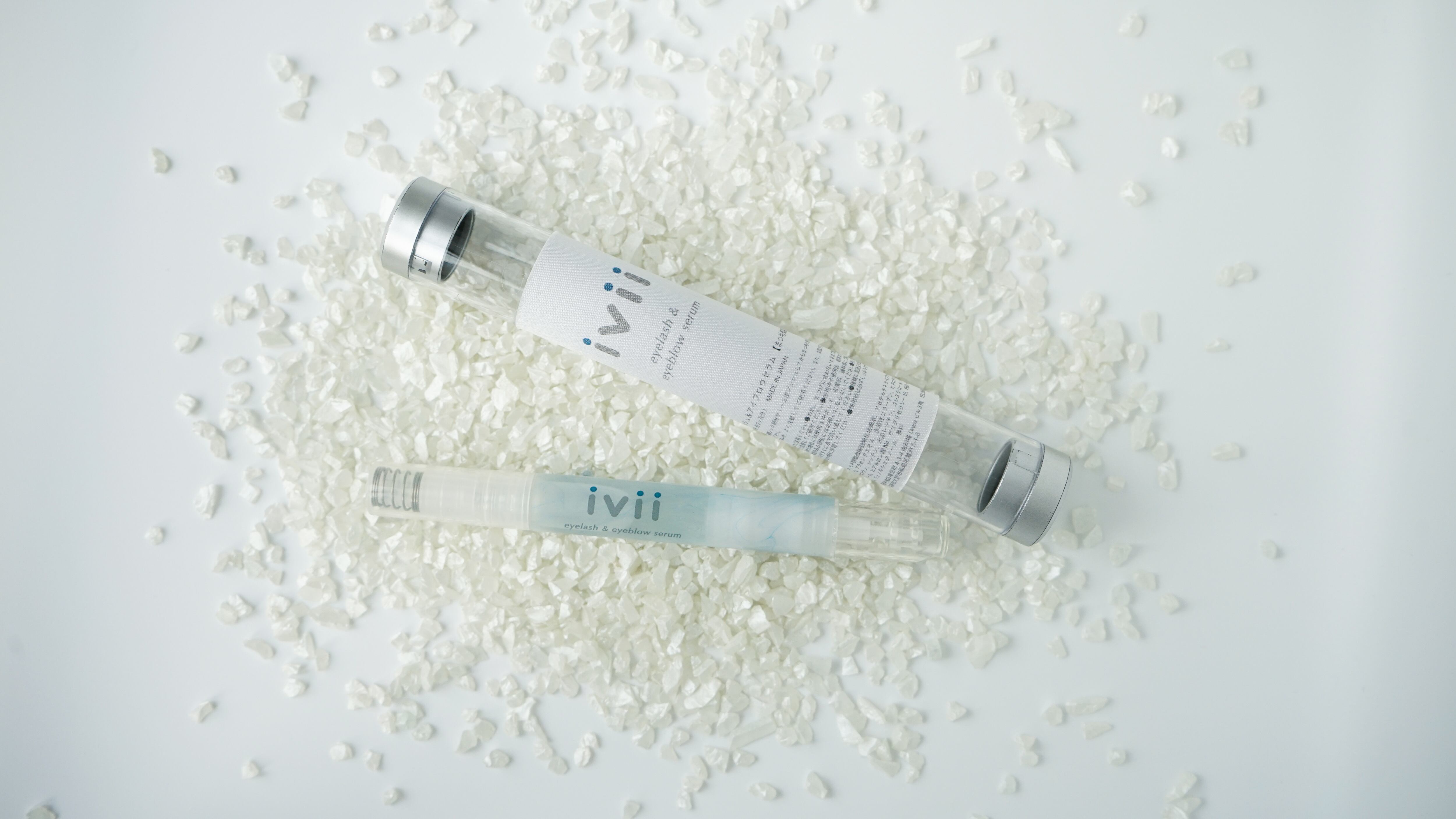 ivii アイビーアイラッシュ＆アイブロウセラム