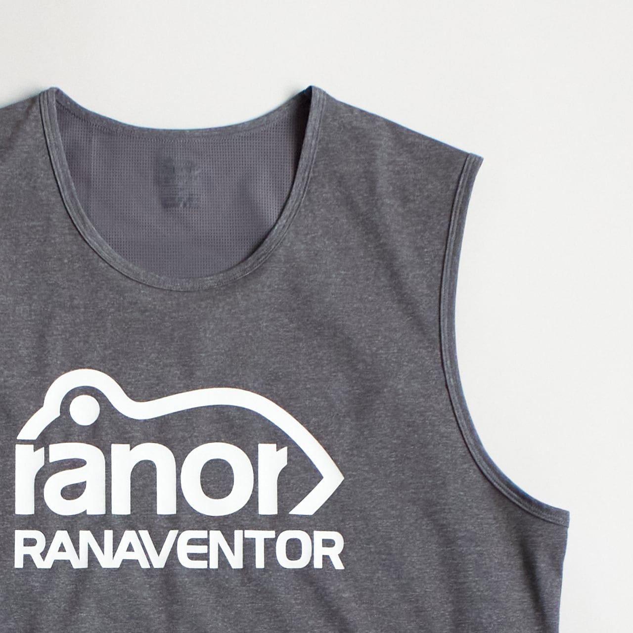 ranor ラナー ノースリーブ Mサイズ ranor（ラナー）BACKMESH NOSLEEVE - MOKU バックメッシュノースリーブ