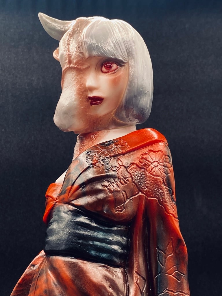 真説・物ノ怪少女 くだん〜赤黒斑 | ヒカリトイズ