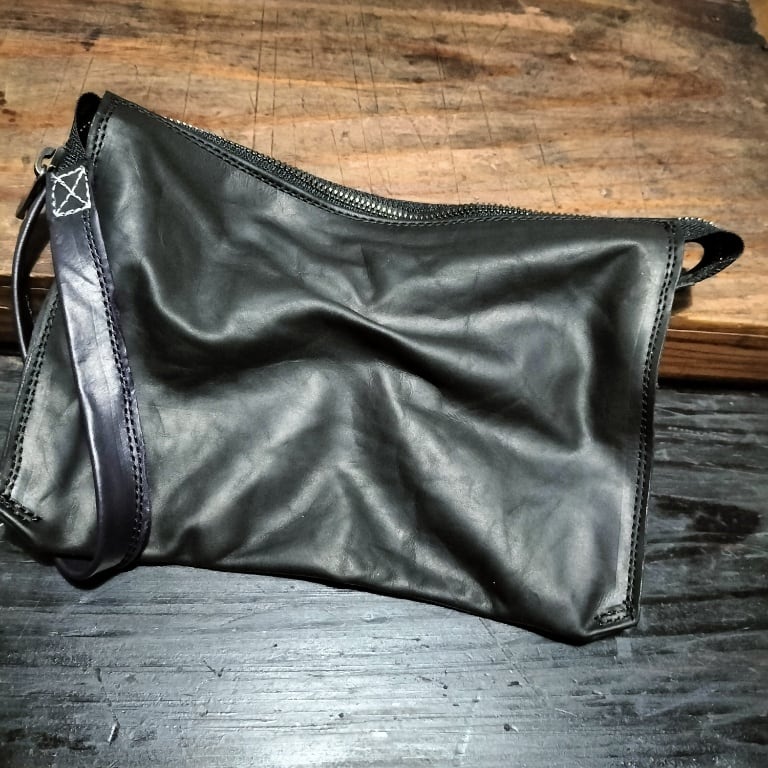 GUIDIアルチザンショルダーポーチ・バックスタンプ付き(9/10) | FREAK