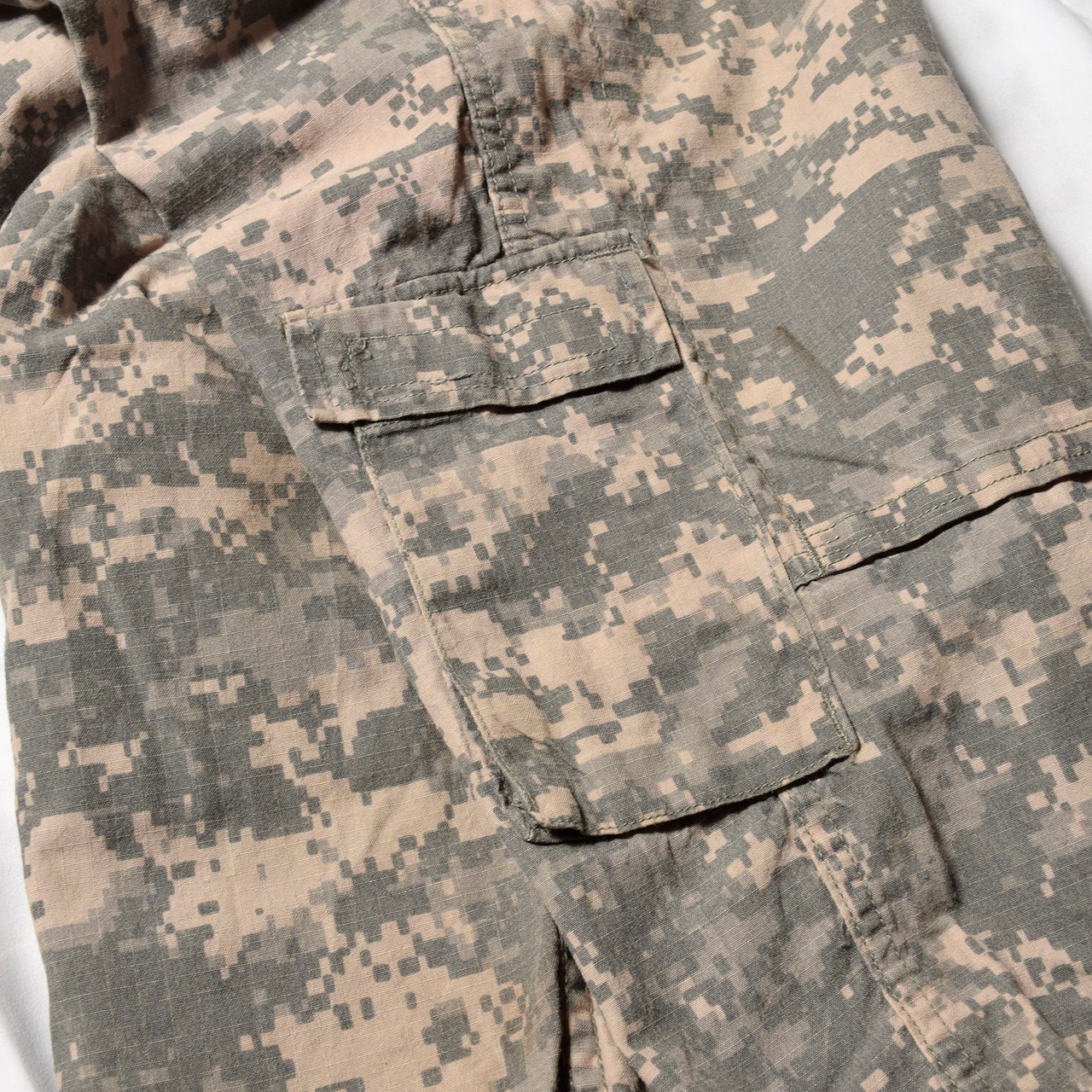 00s U.S. ARMY ACU デジタルカモ カーゴパンツ 米軍実物