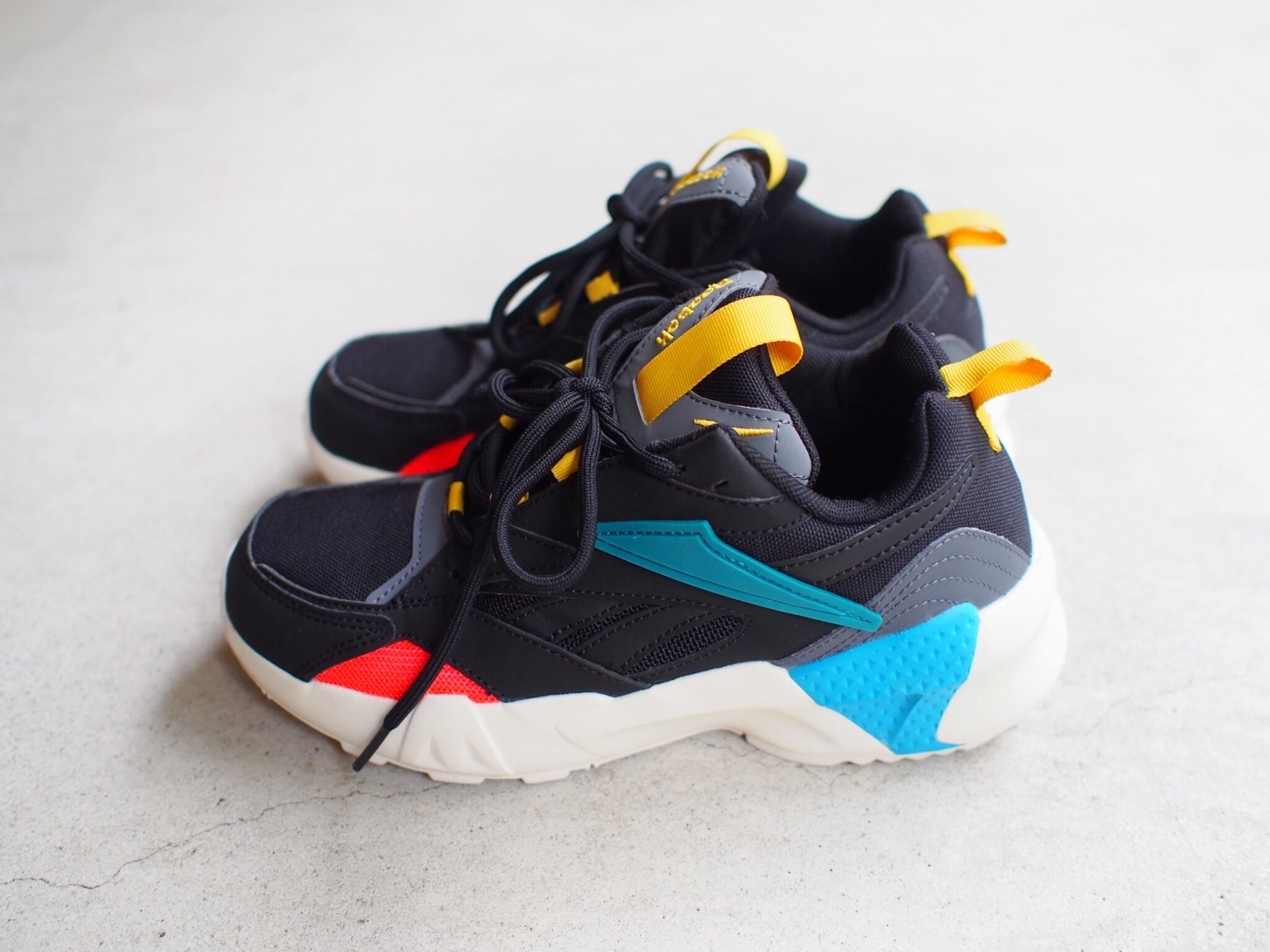 reebok dad sneaker