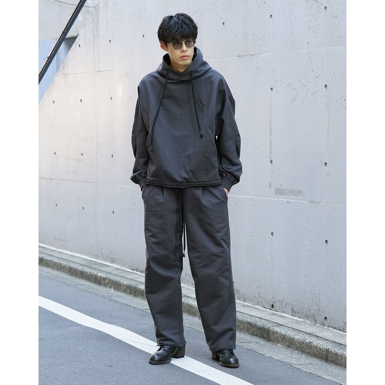 The Viridi-anne] (ザヴィリディアン) VI-3983-04 SWEAT WIDE PANTS
