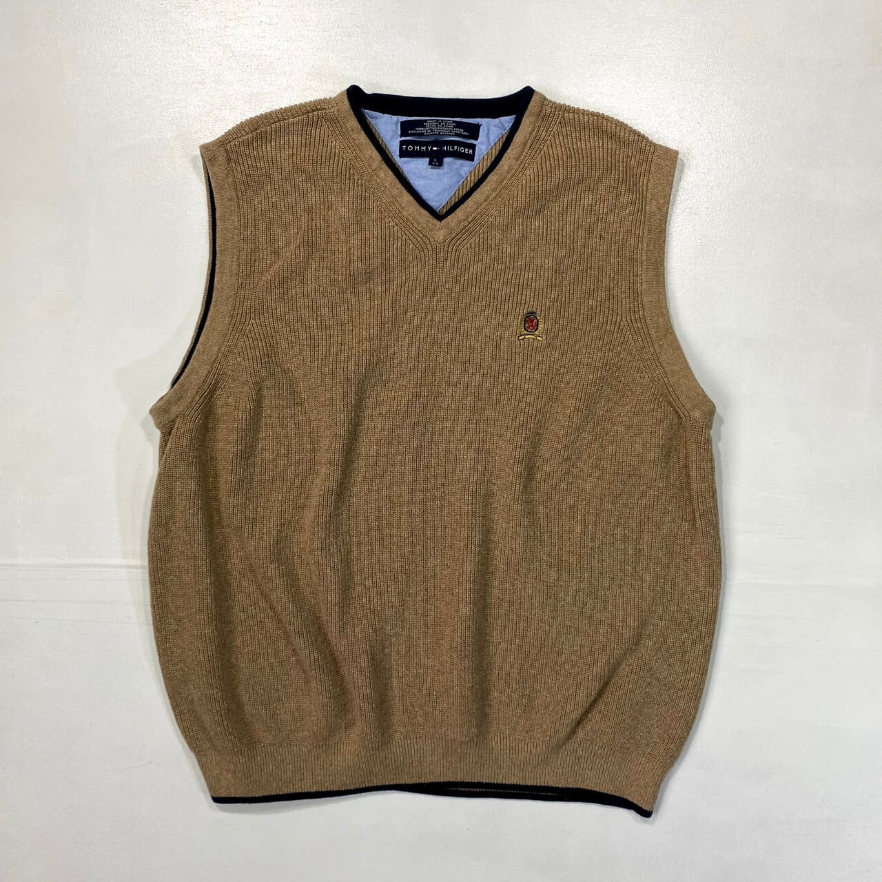 S287【大人気】US古着トミーヒルフィガー旧ブランド刺繍Vネックニット