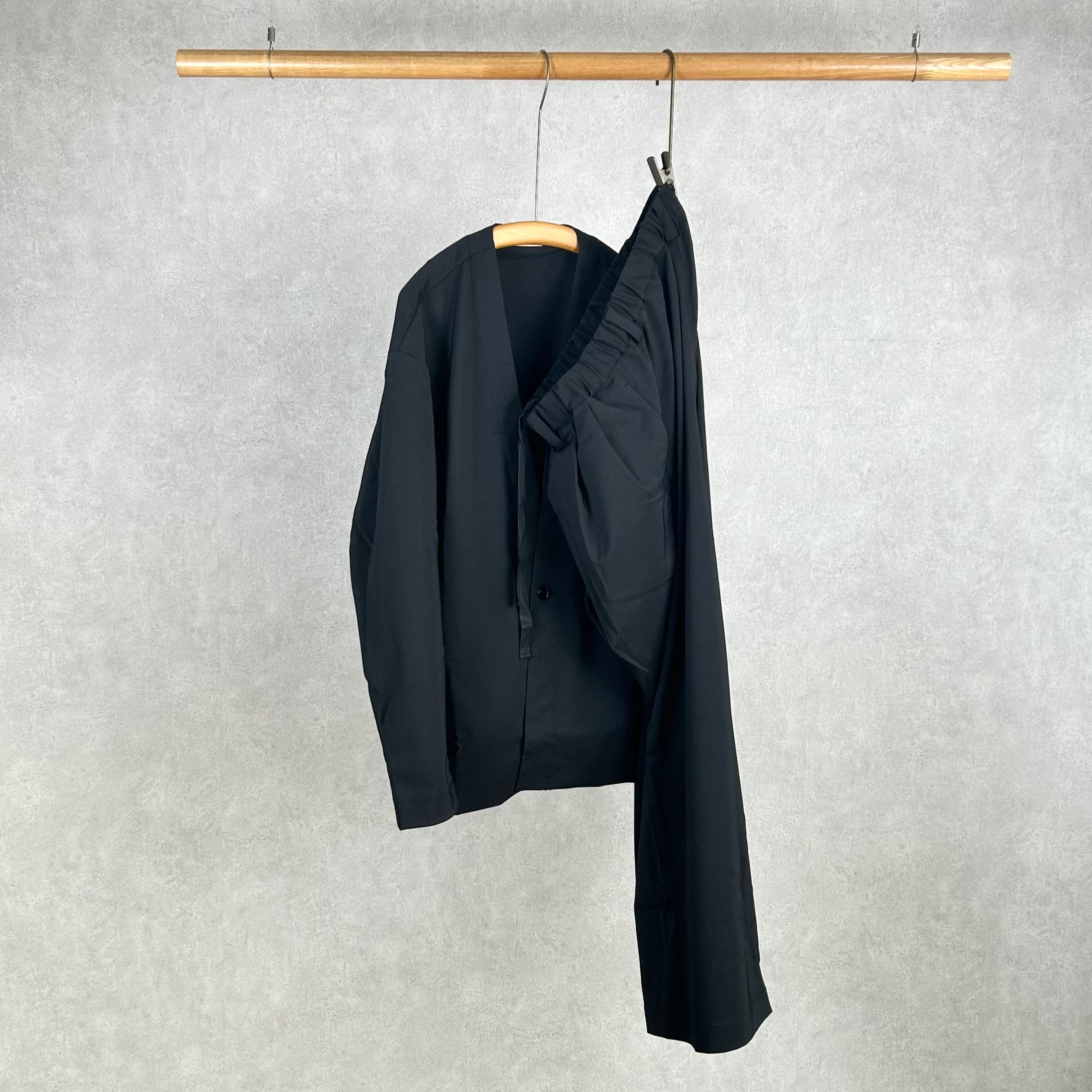 LA MOND/YONCA | comoda.com