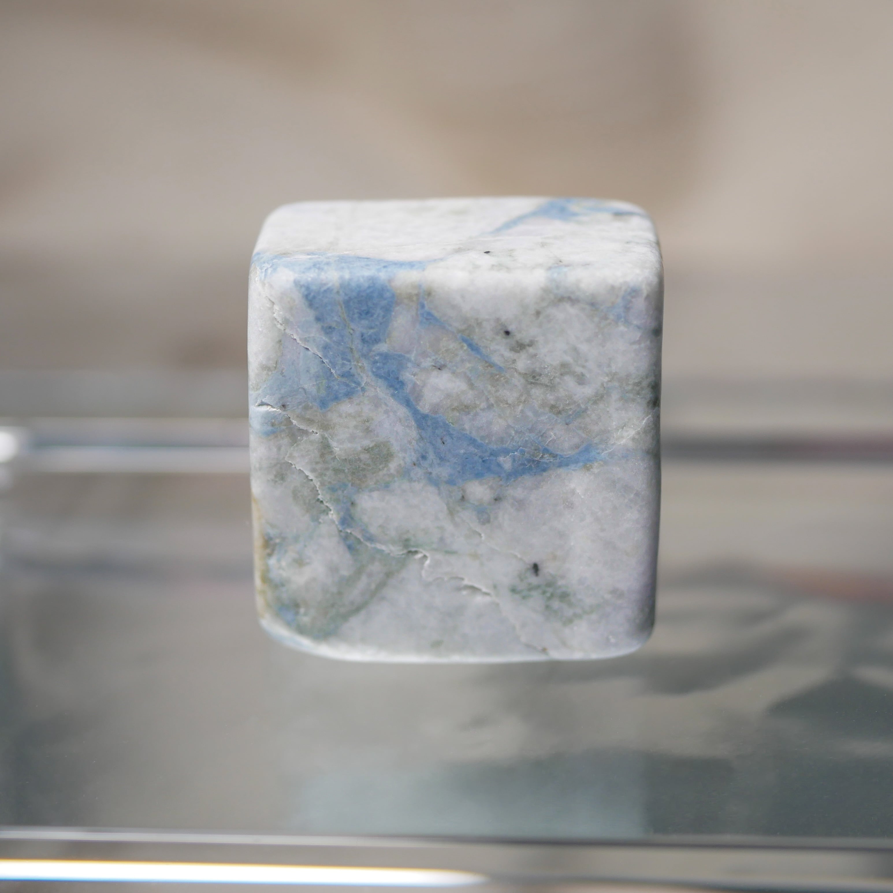 国産 横川翡翠 カット原石（hs060） | 気のせい