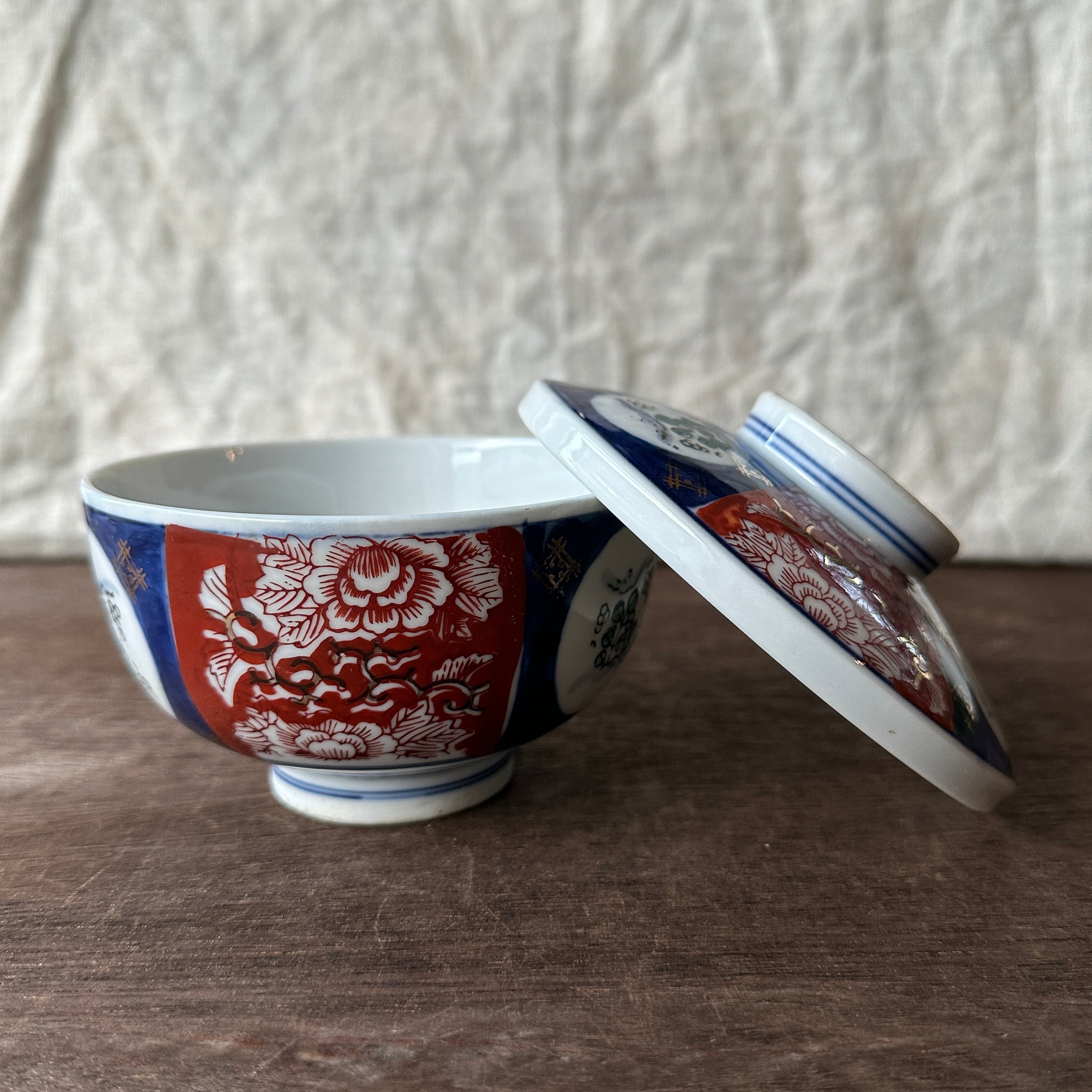レトロな牡丹の茶碗 | むかしのうつわ 迦史庵