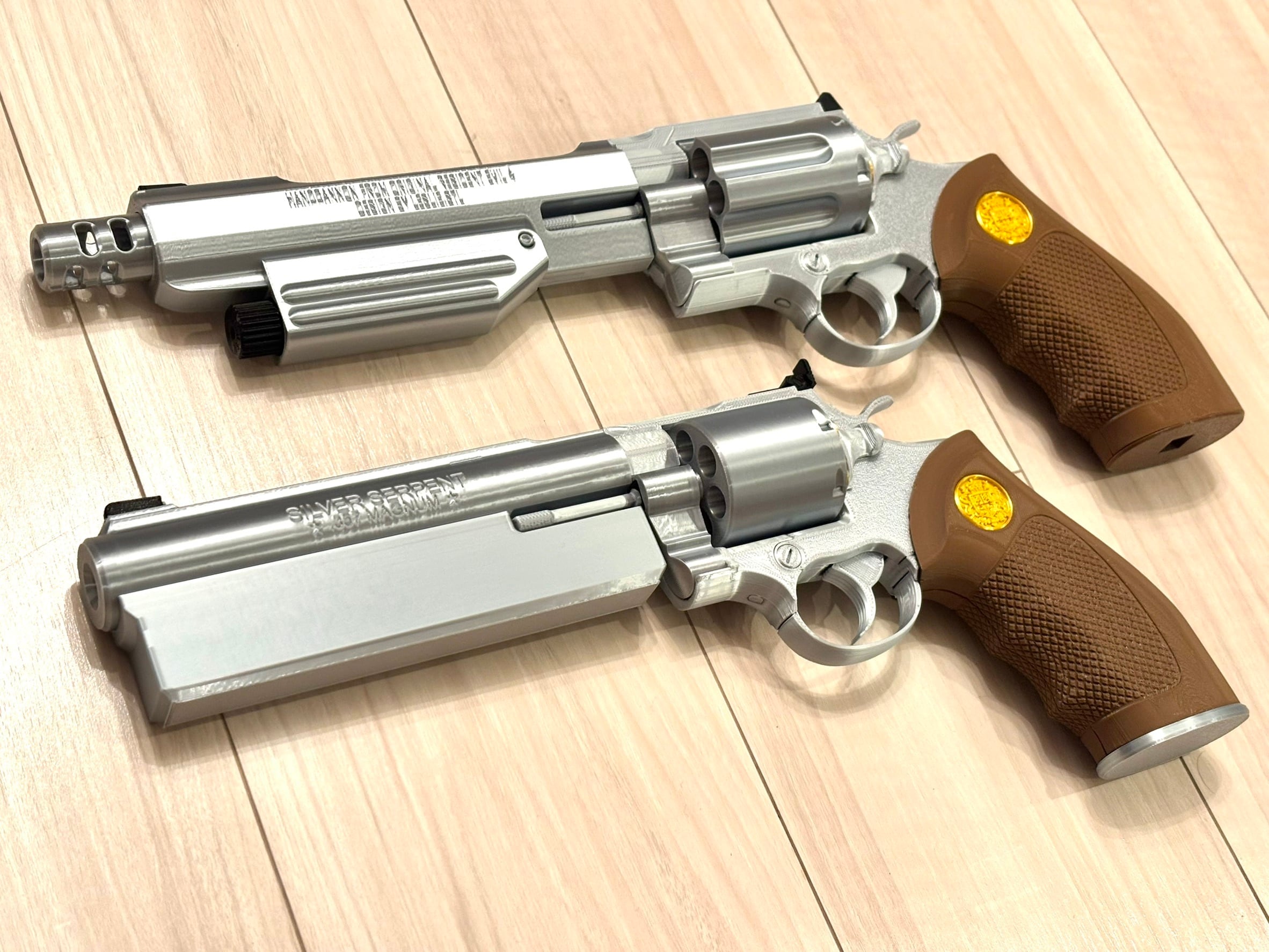 RE9 アリゲータ・スナッパー モデル B(金属なし、可動なし、発射機能