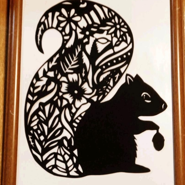 切り絵 リスさん | Miyu工房 Paper Cutting 切り絵 リスさん | Miyu工房 Paper Cutting