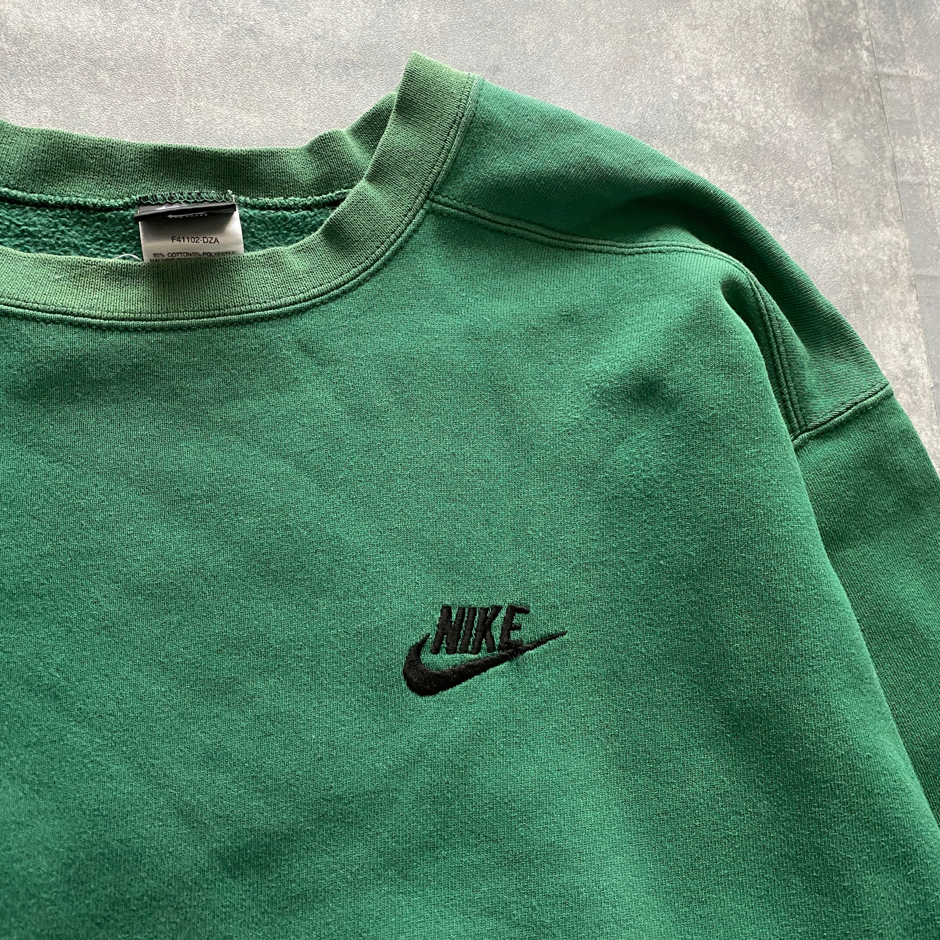 【新品】 90's NIKE 刺繍ロゴ スウェット L 緑