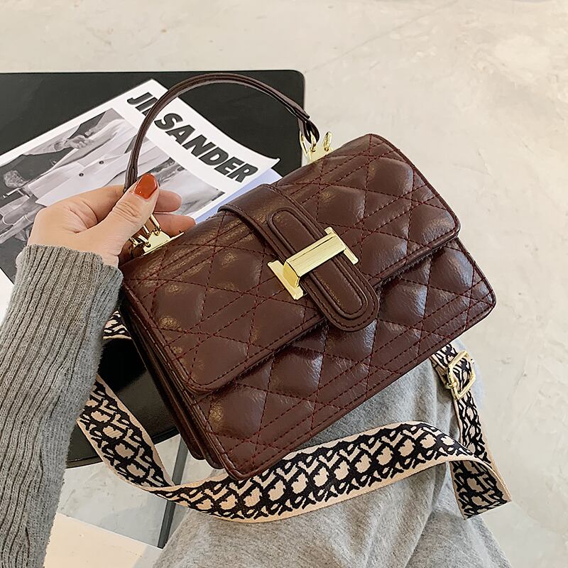 秋冬レトロスモールバッグ女性2020新しい流行のファッションワイルドワイドショルダーストラップメッセンジャーバッグシングルショルダースモールスクエアバッグ Tiancai_Wing_Bag79742954798