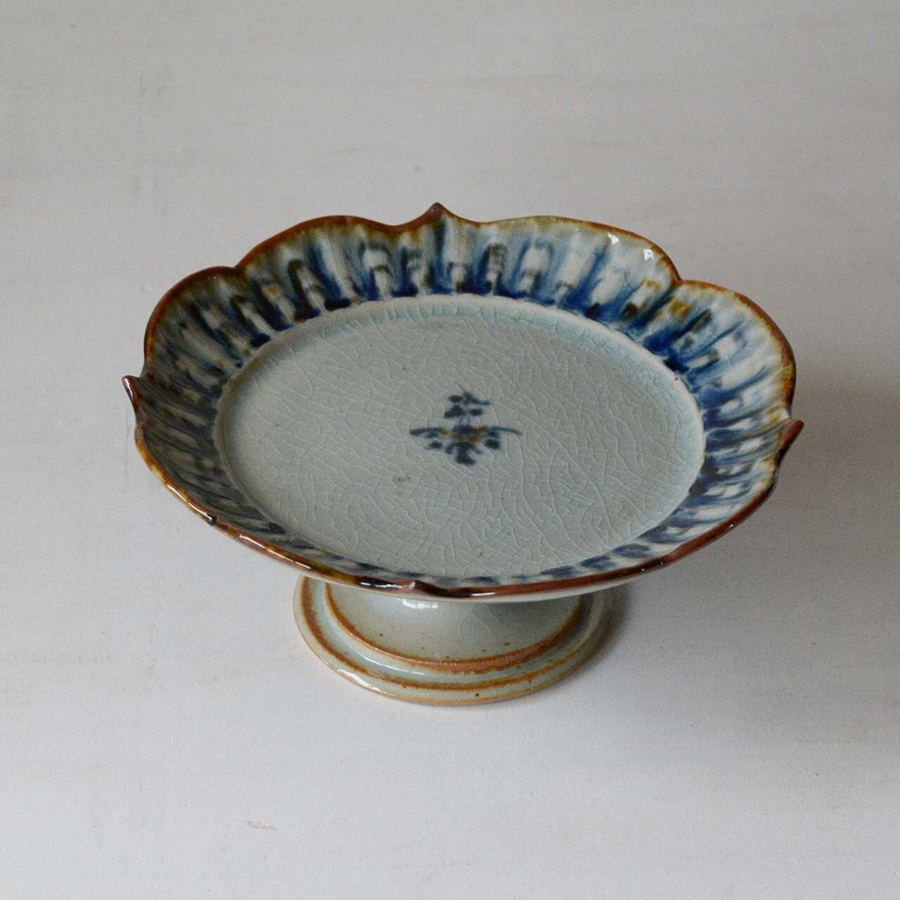 陶房 遊 輪花しのぎ深鉢(豆) 錆青（018） | MIGO LABO