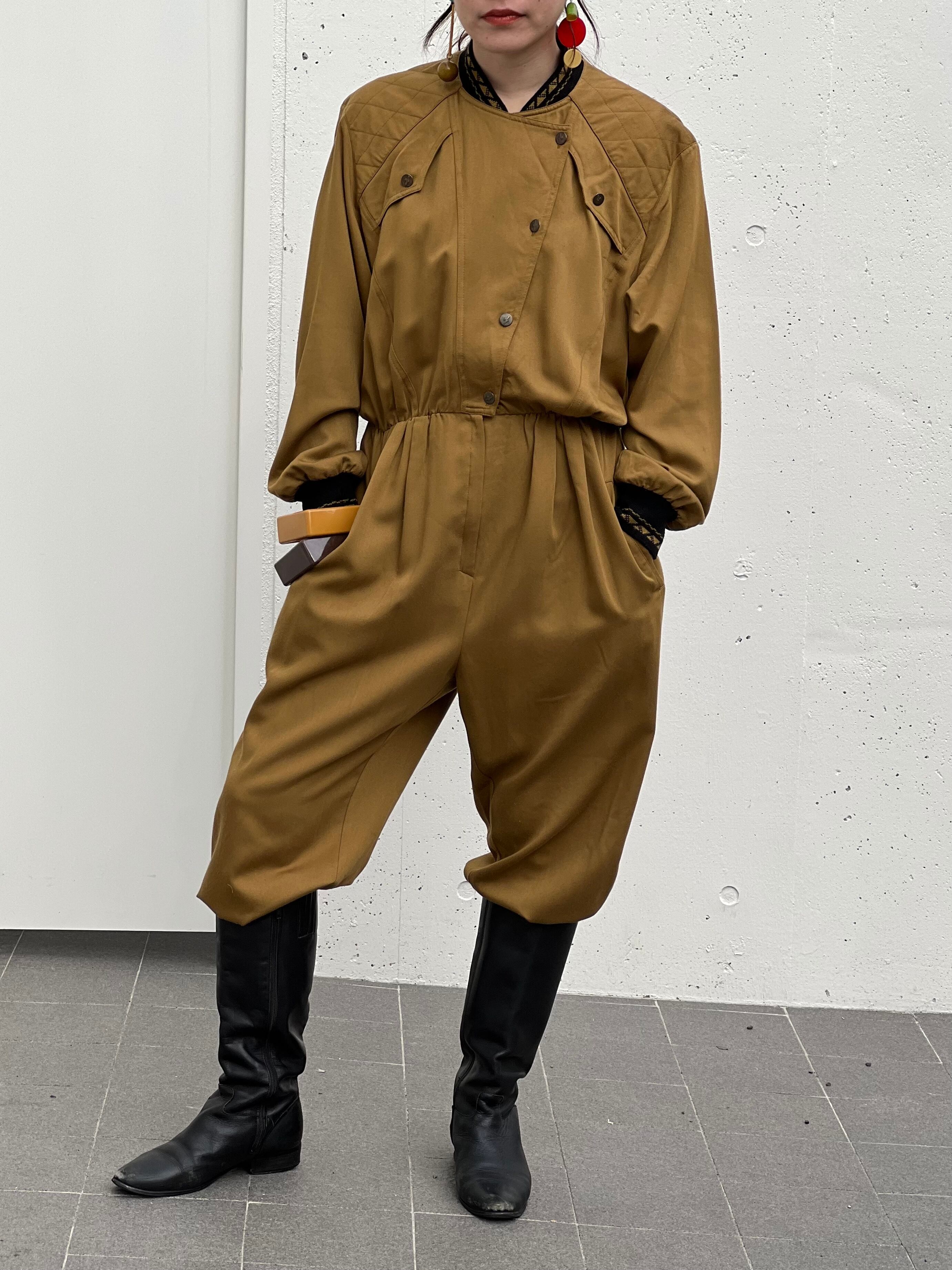 70%OFF!】 jantiques 購入ヴィンテージ usa ベージュジャンプスーツ