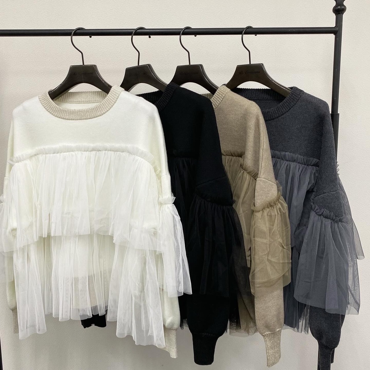 ヴェロフォンナ Re.Verofonna ﾃｨｱｰﾄﾞﾁｭｰﾙ短丈ニット