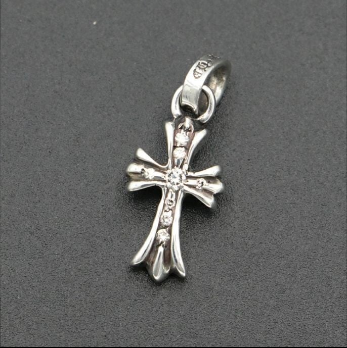 CHROME HEARTS クロムハーツ ベイビーファットクロス ペンダントトップ ダイヤモンド パヴェ