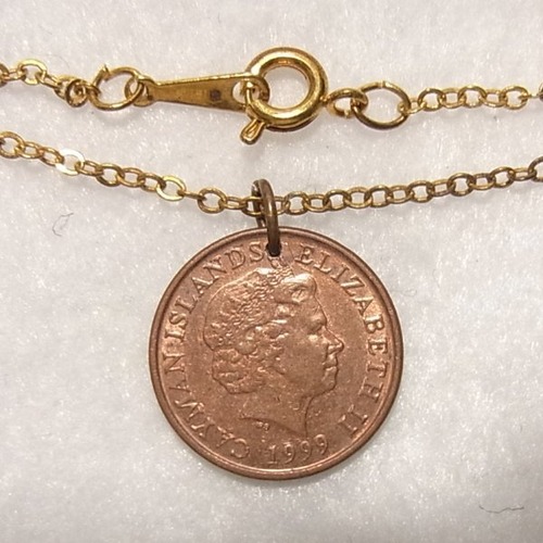 ケイマン諸島のエリザベスコインのペンダントネックレス　アクセサリーのセール通販　6954N