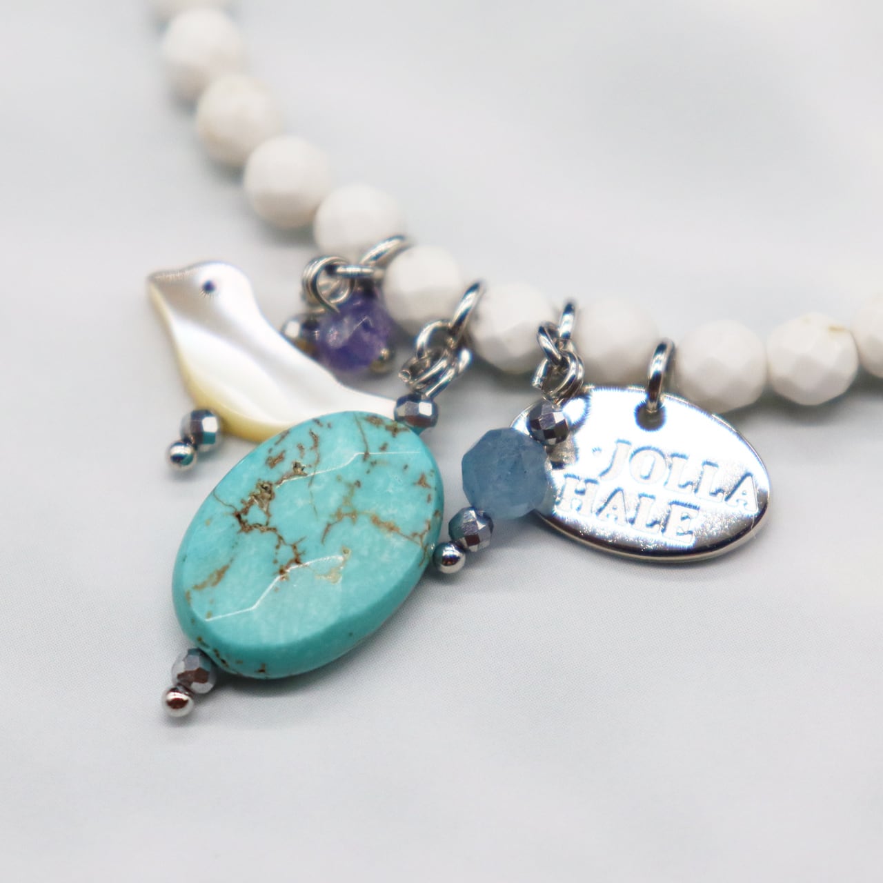 Lovely Zoo】マグネサイト×マグネサイトターコイズ×マザーオブパール