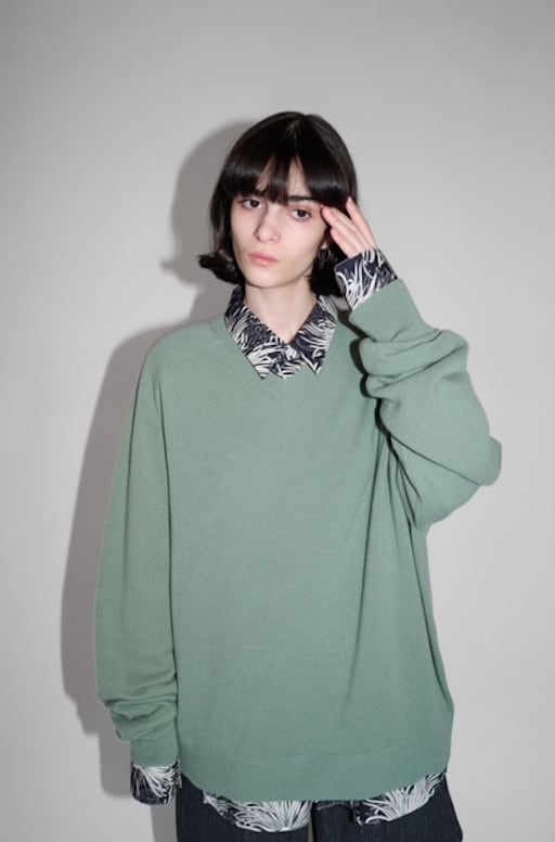 Cristaseya - OVERSIZED V NECK FLANNEL SWEATER | EMA